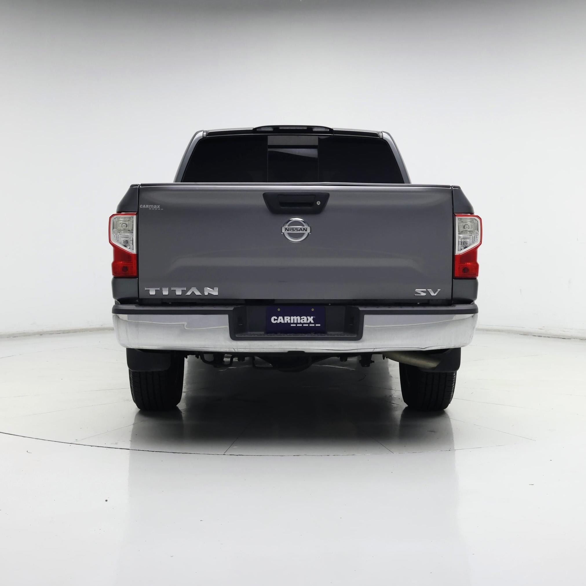 Thumbnail: 2017 Nissan Titan - 6