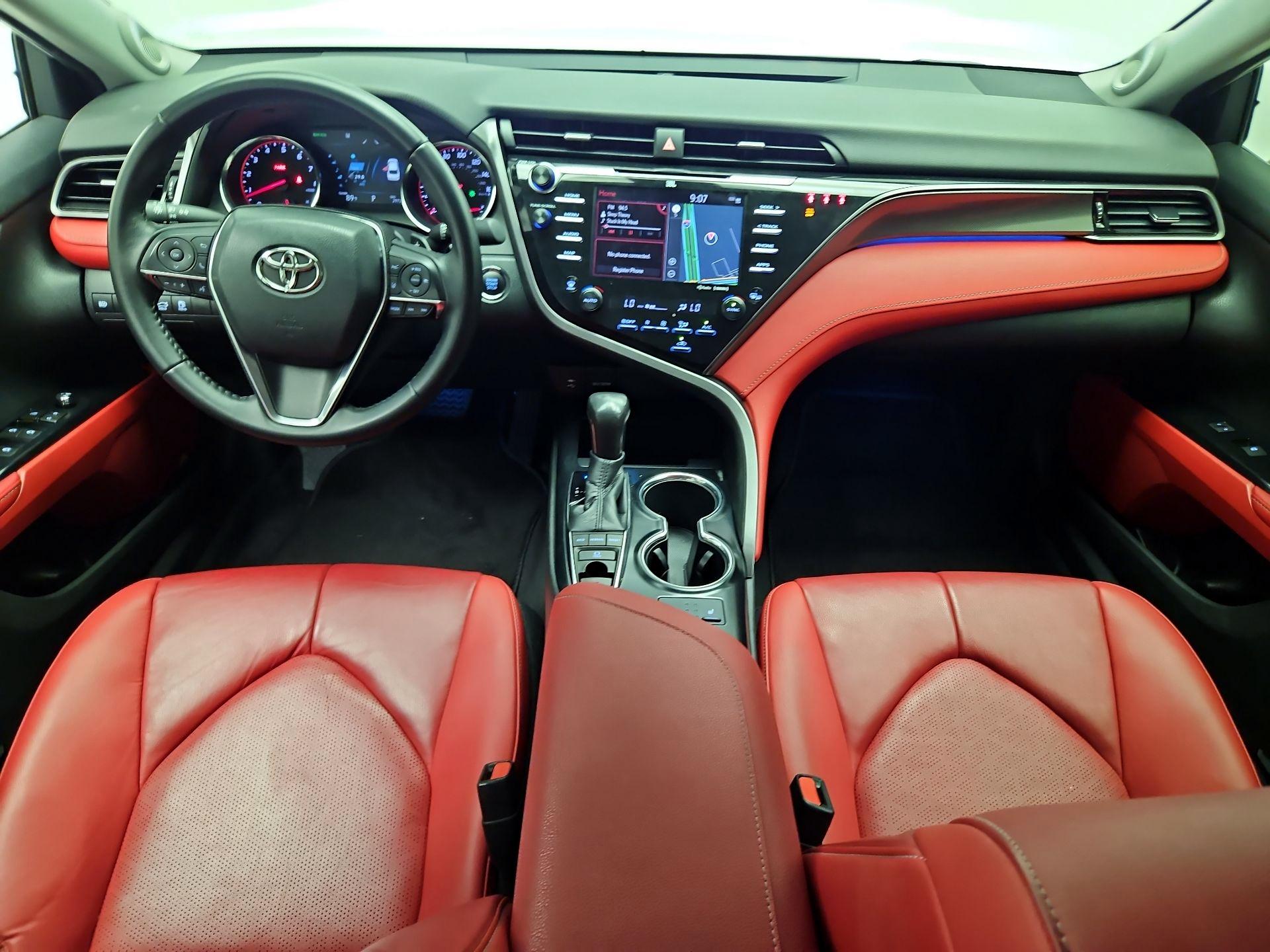 Thumbnail: 2019 Toyota Camry - 9