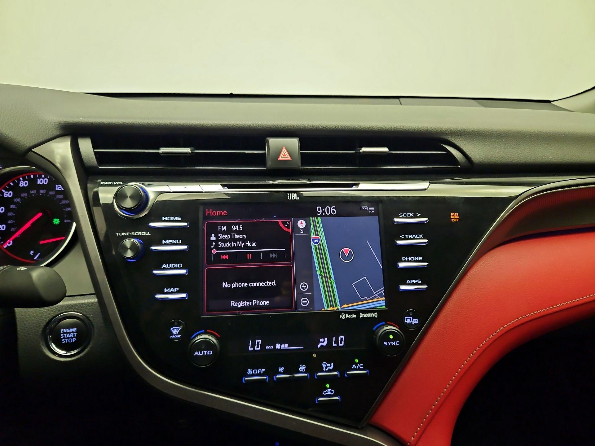 Thumbnail: 2019 Toyota Camry - 14