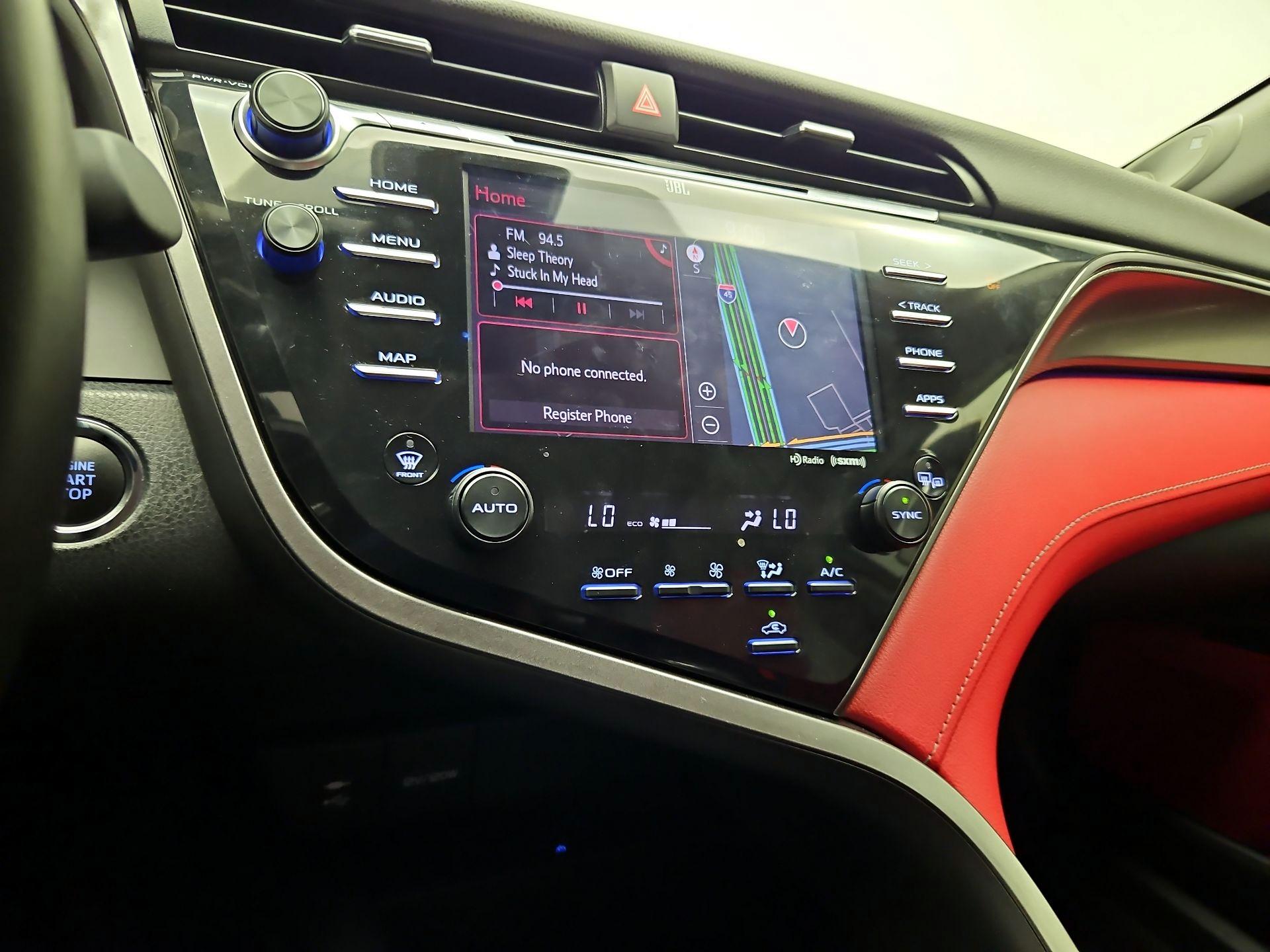 Thumbnail: 2019 Toyota Camry - 15
