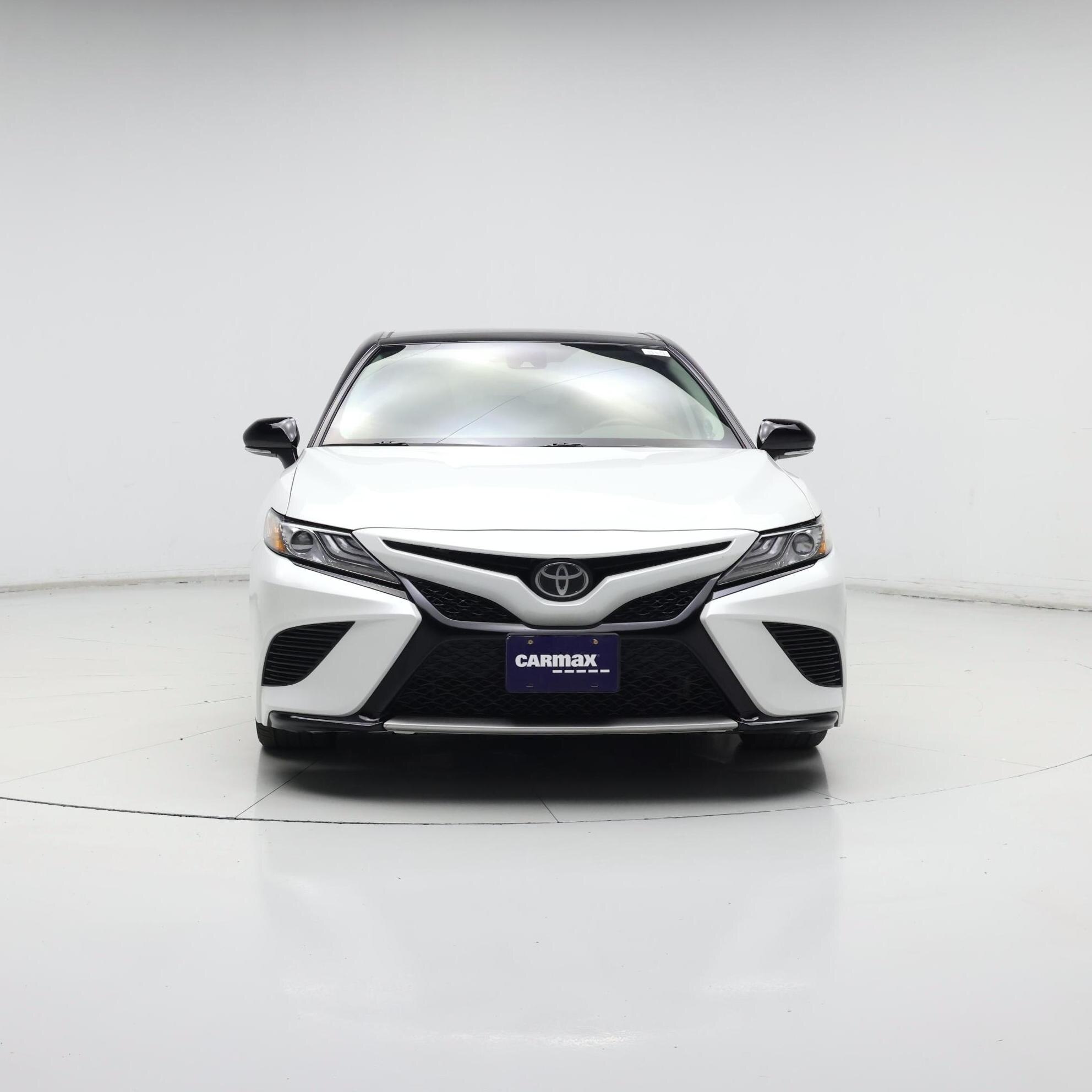 Thumbnail: 2019 Toyota Camry - 5