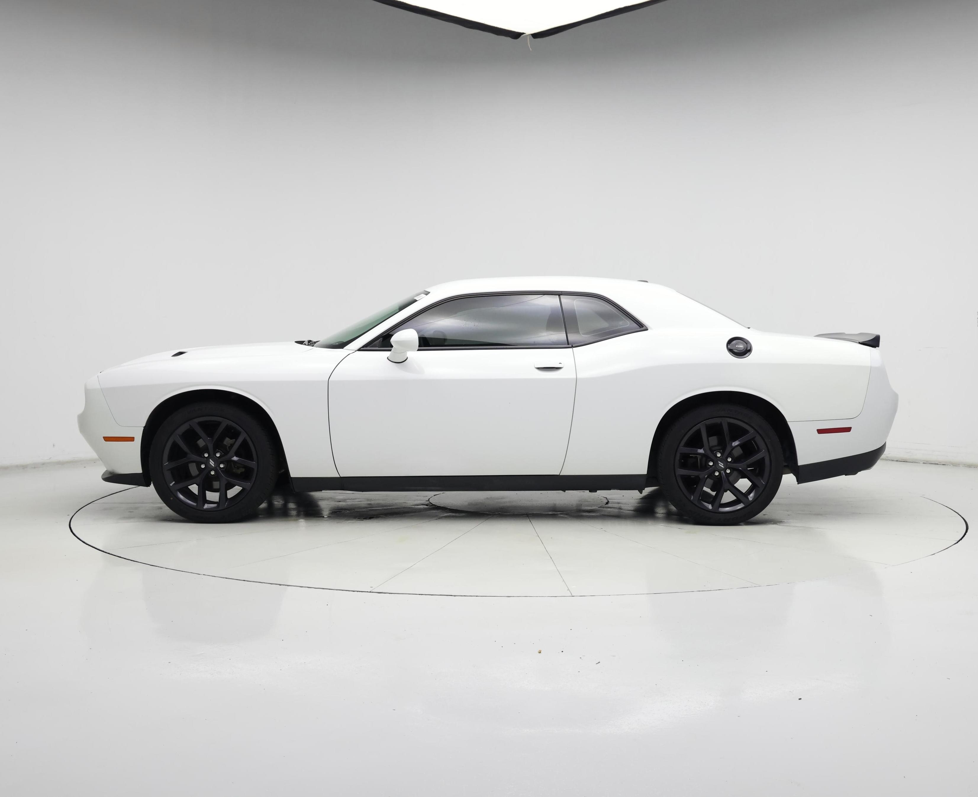 Thumbnail: 2020 Dodge Challenger - 3