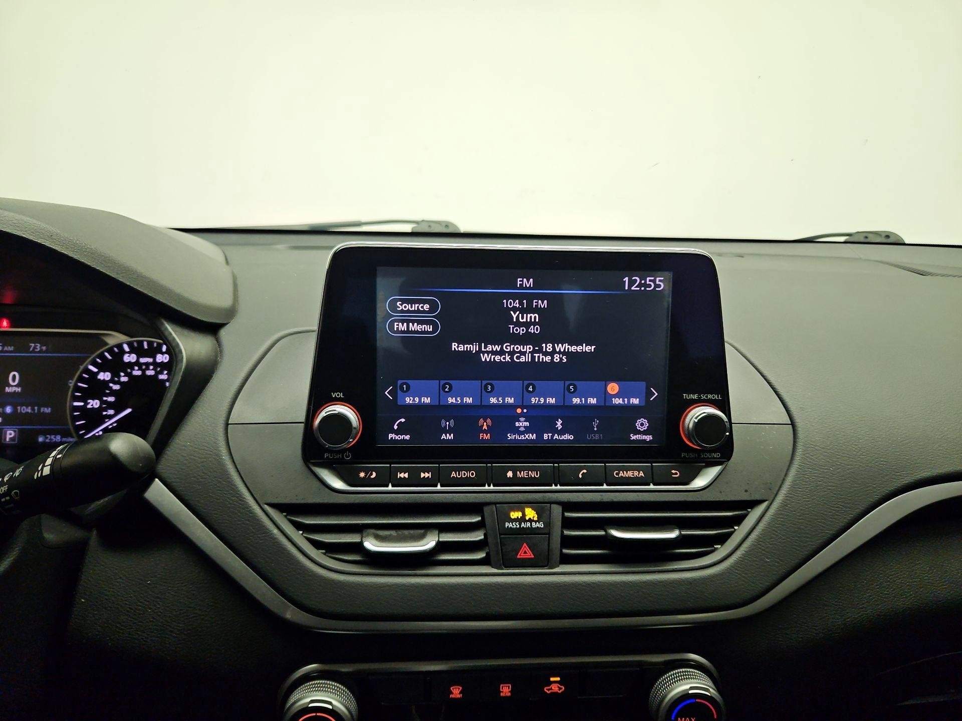 Thumbnail: 2020 Nissan Altima - 14