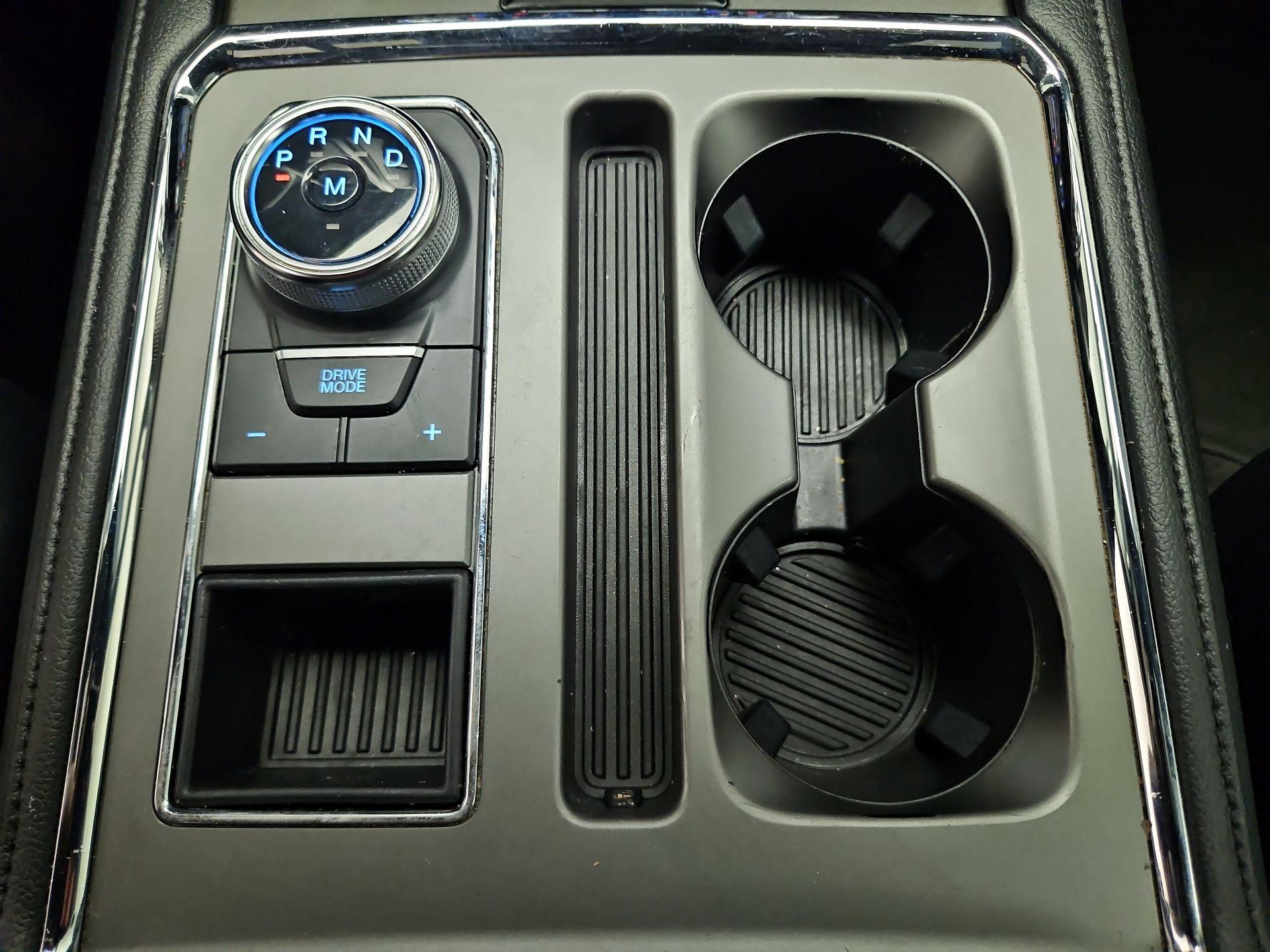 Thumbnail: 2021 Ford Expedition - 18