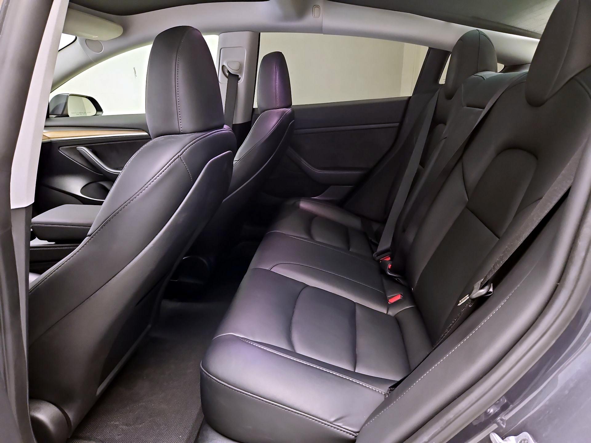 Thumbnail: 2023 Tesla Model 3 - 20