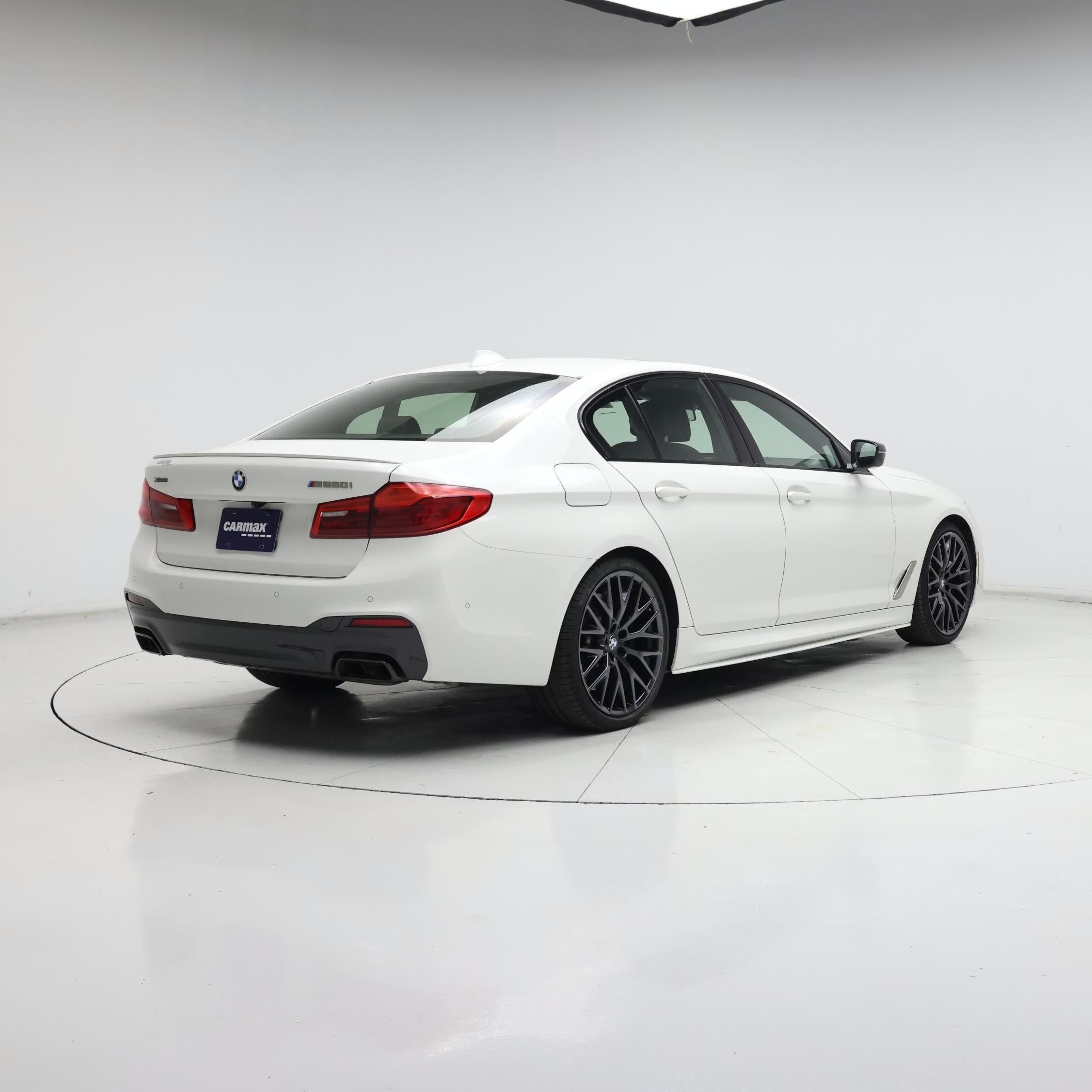 Thumbnail: 2020 BMW 5 Series - 8