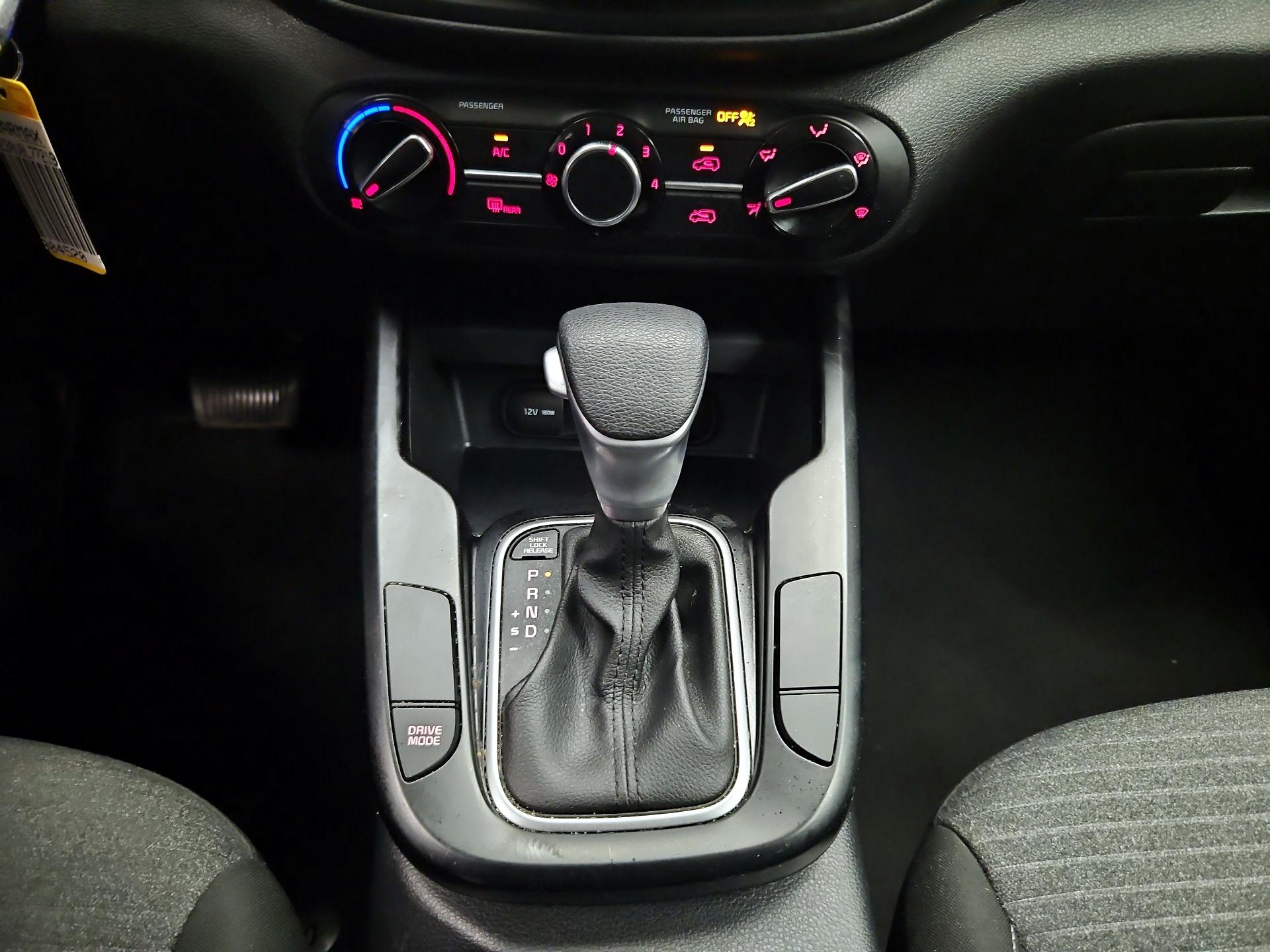 Thumbnail: 2020 Kia Soul - 16