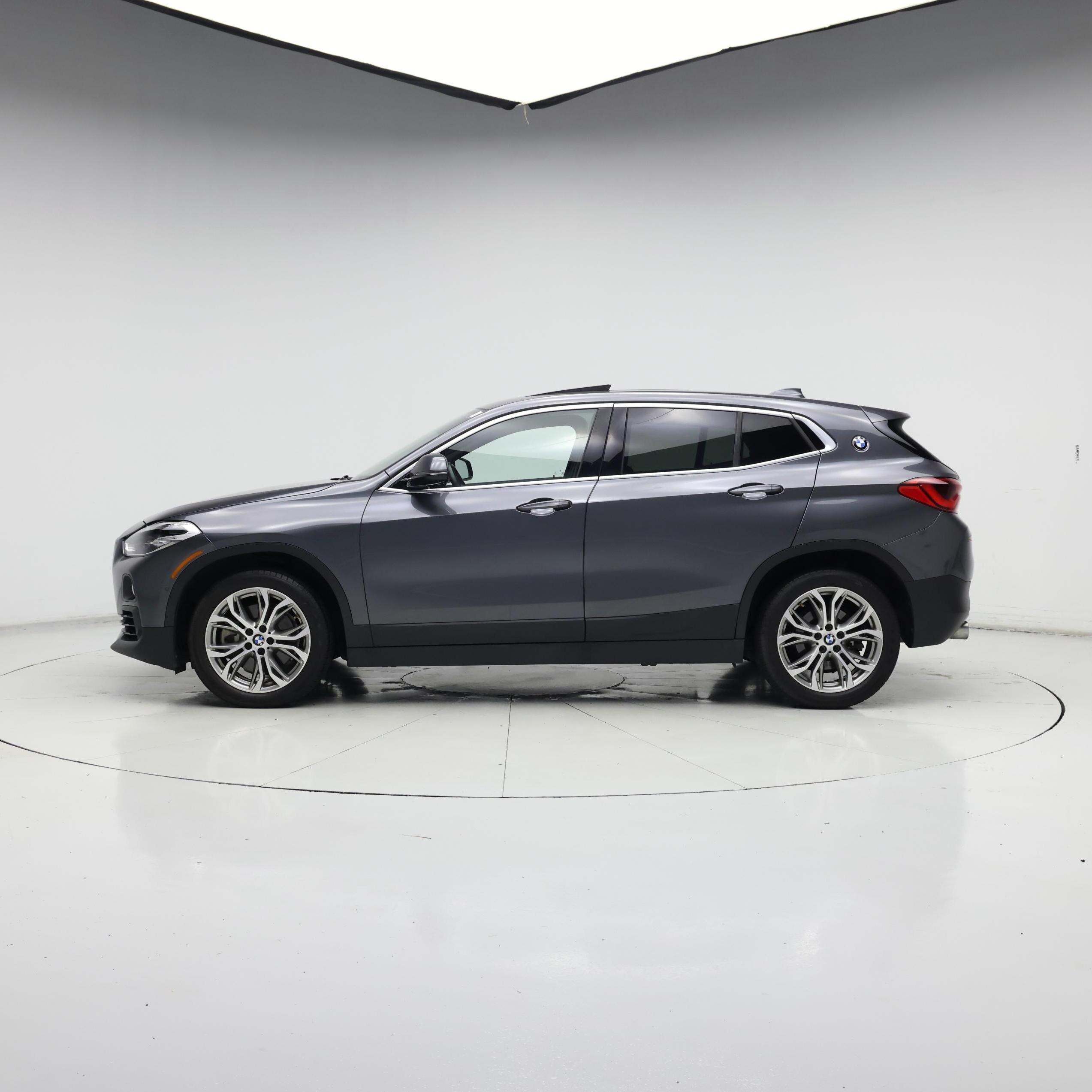Thumbnail: 2020 BMW X2 - 3