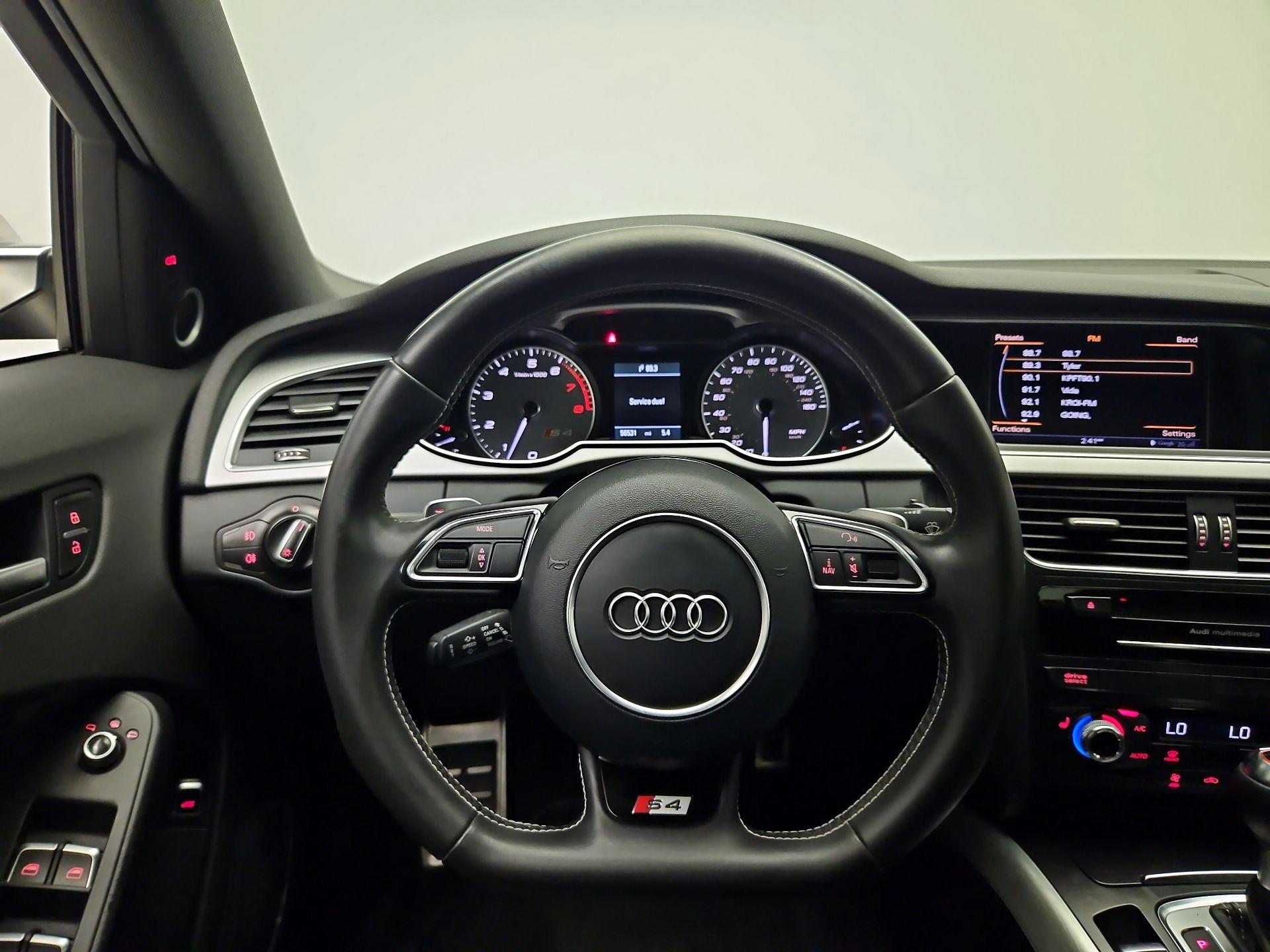 Thumbnail: 2016 Audi S4 - 10