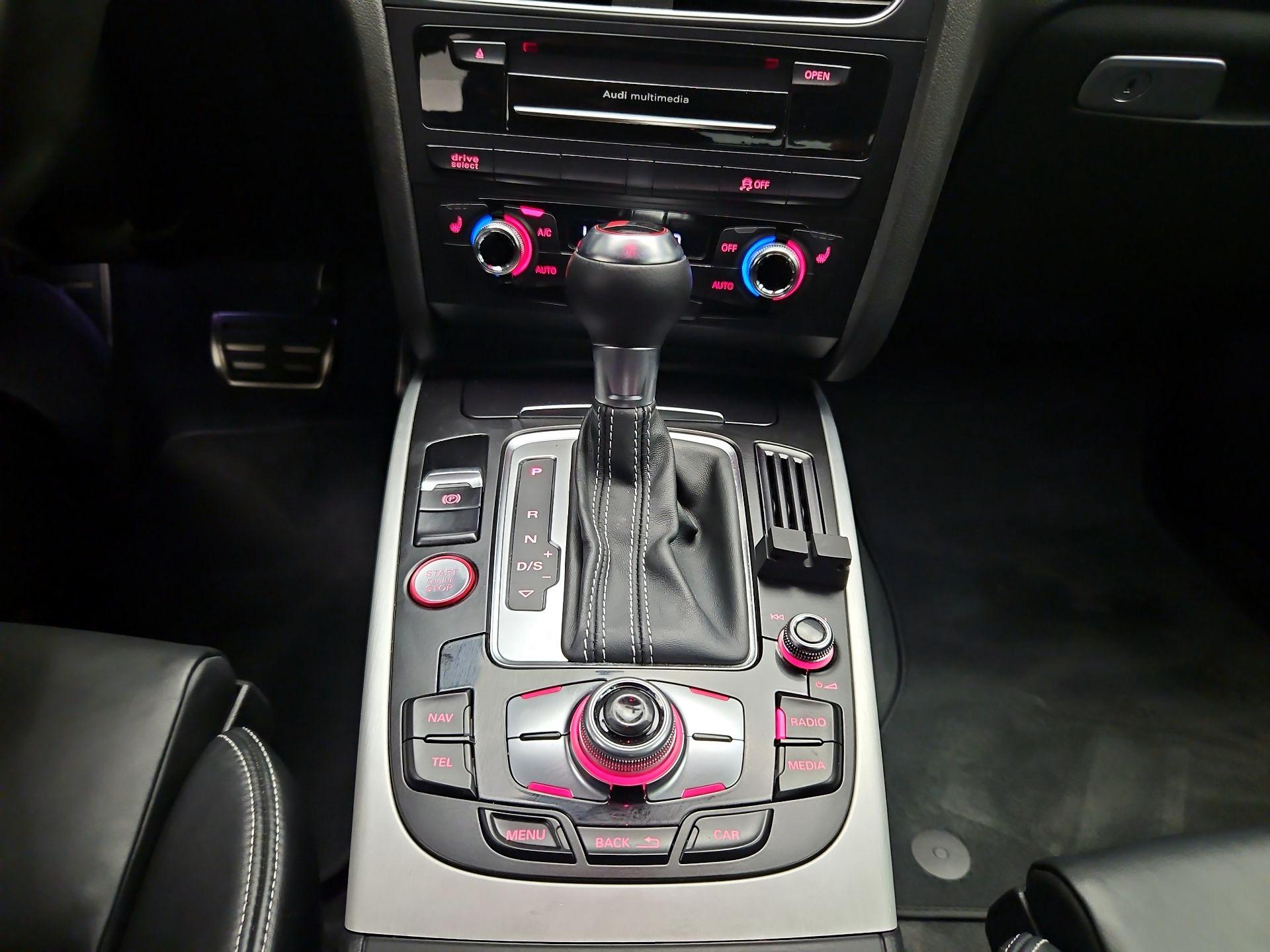 Thumbnail: 2016 Audi S4 - 16