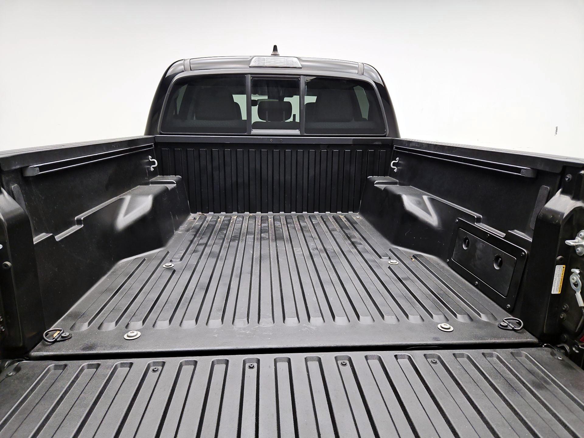 Thumbnail: 2023 Toyota Tacoma - 20