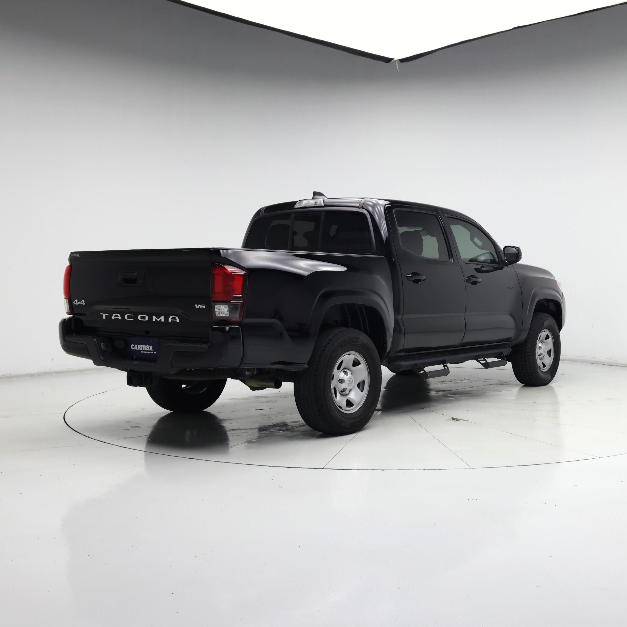 Thumbnail: 2023 Toyota Tacoma - 8
