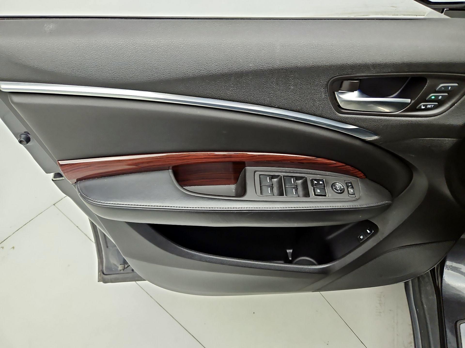 Thumbnail: 2014 Acura MDX - 12