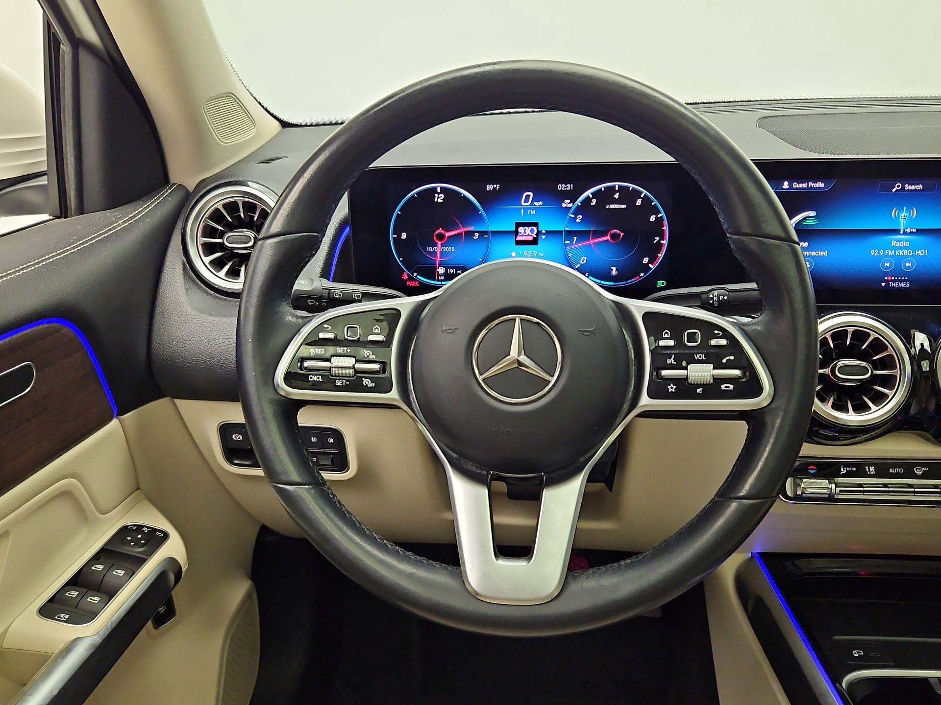 Thumbnail: 2023 Mercedes-Benz GLB - 10