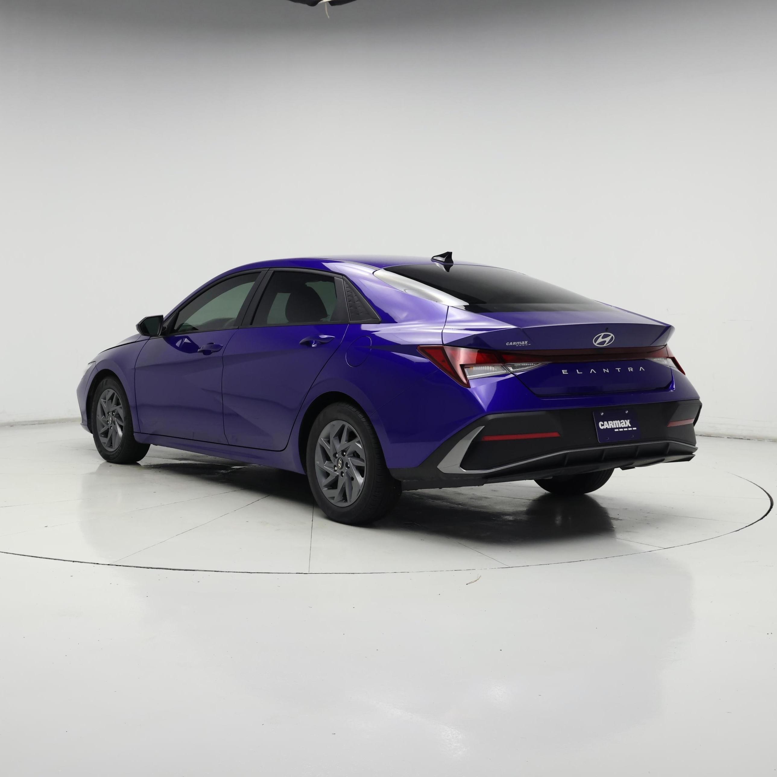 Thumbnail: 2024 Hyundai Elantra - 2