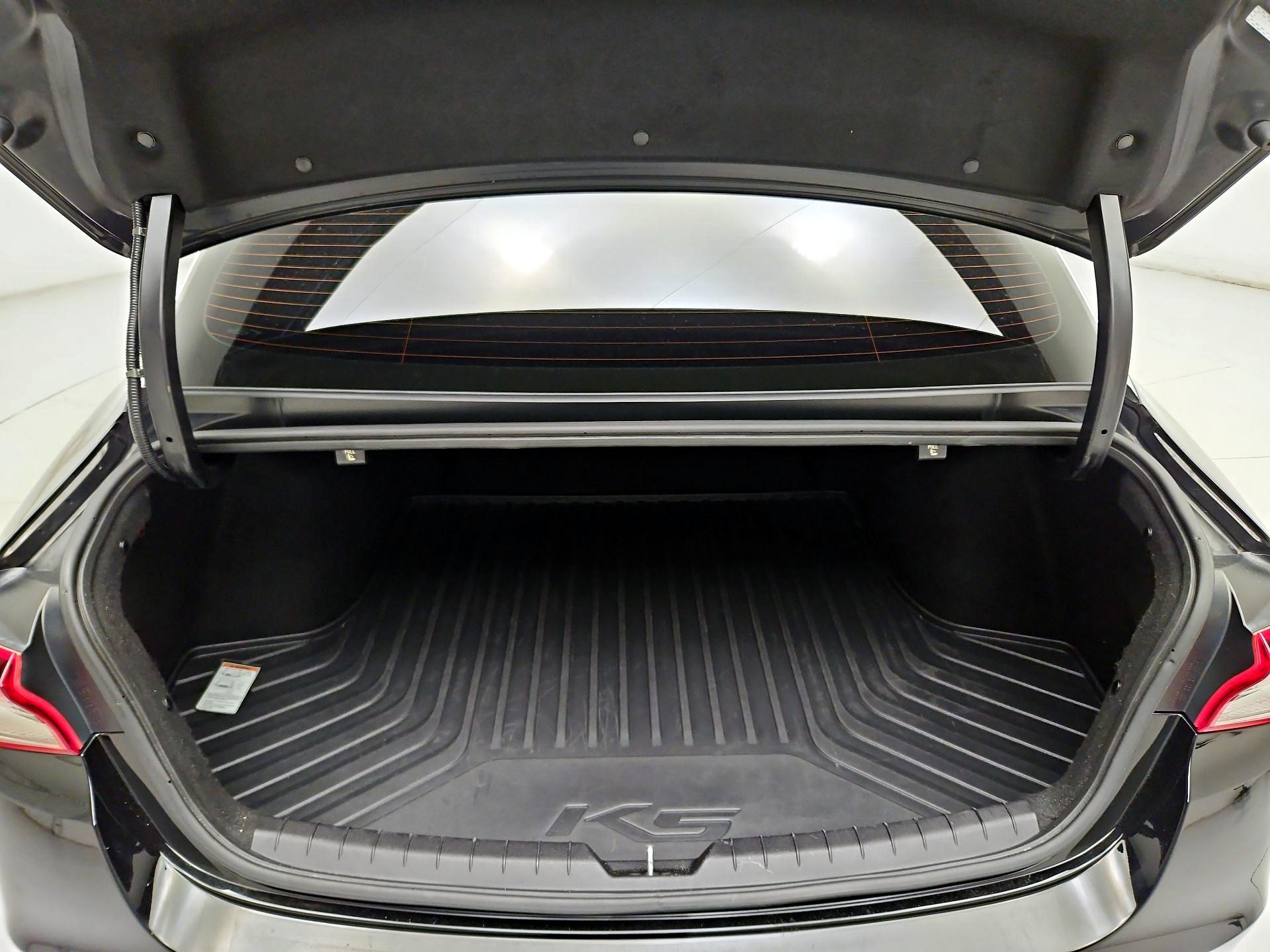 Thumbnail: 2023 Kia K5 - 19