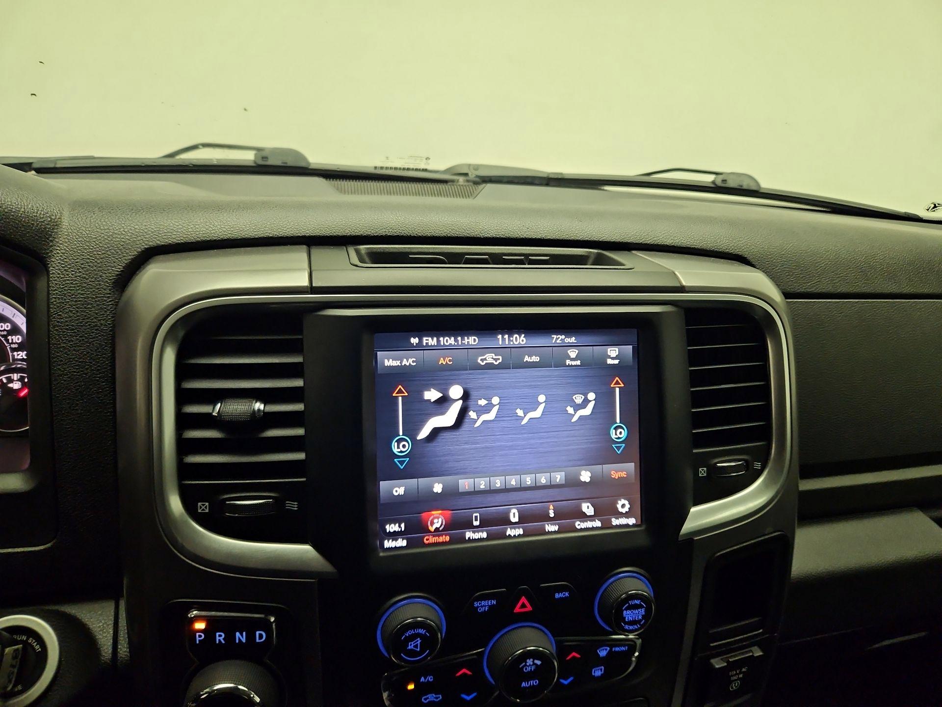 Thumbnail: 2023 RAM 1500 Classic - 15
