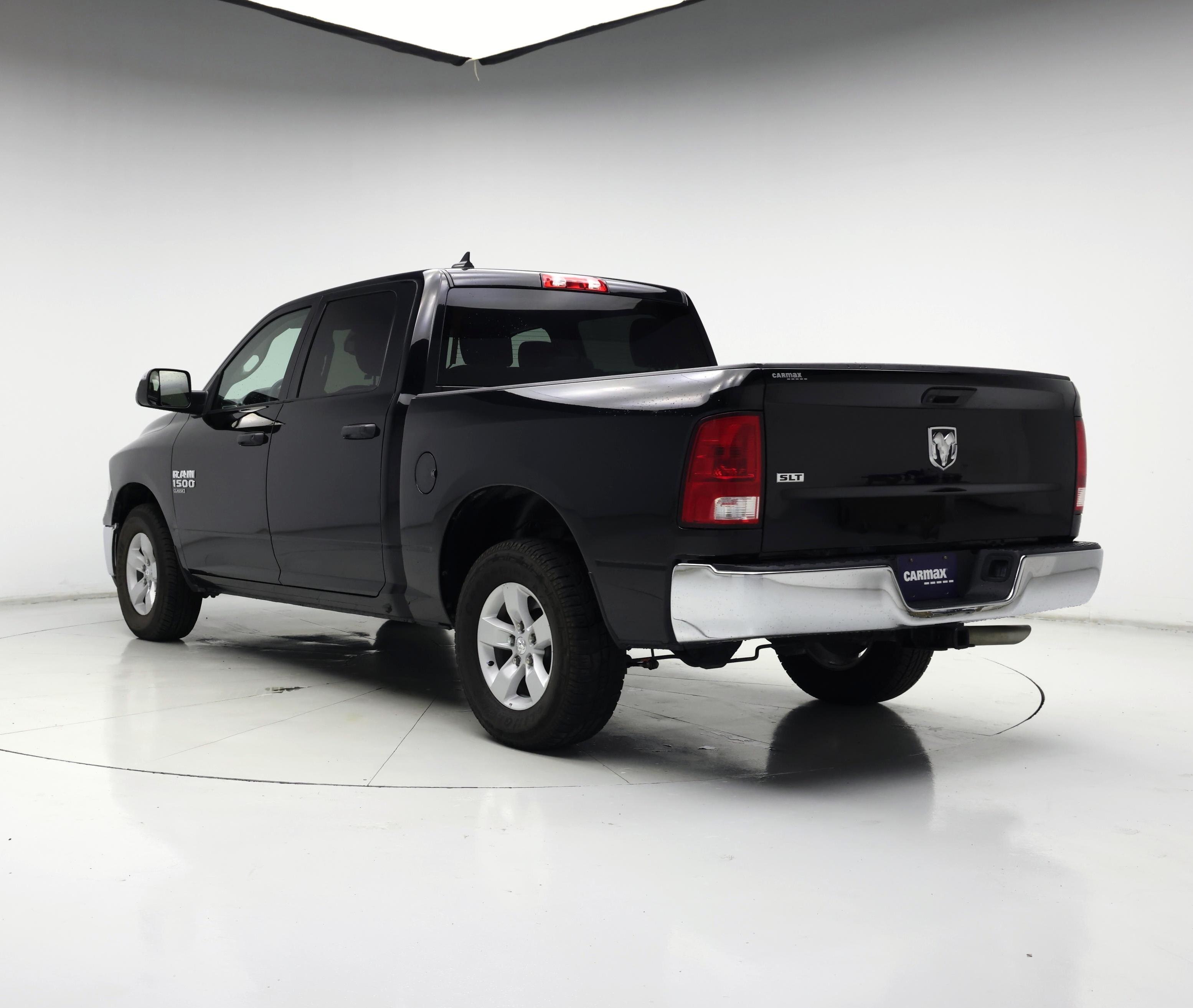 Thumbnail: 2023 RAM 1500 Classic - 2