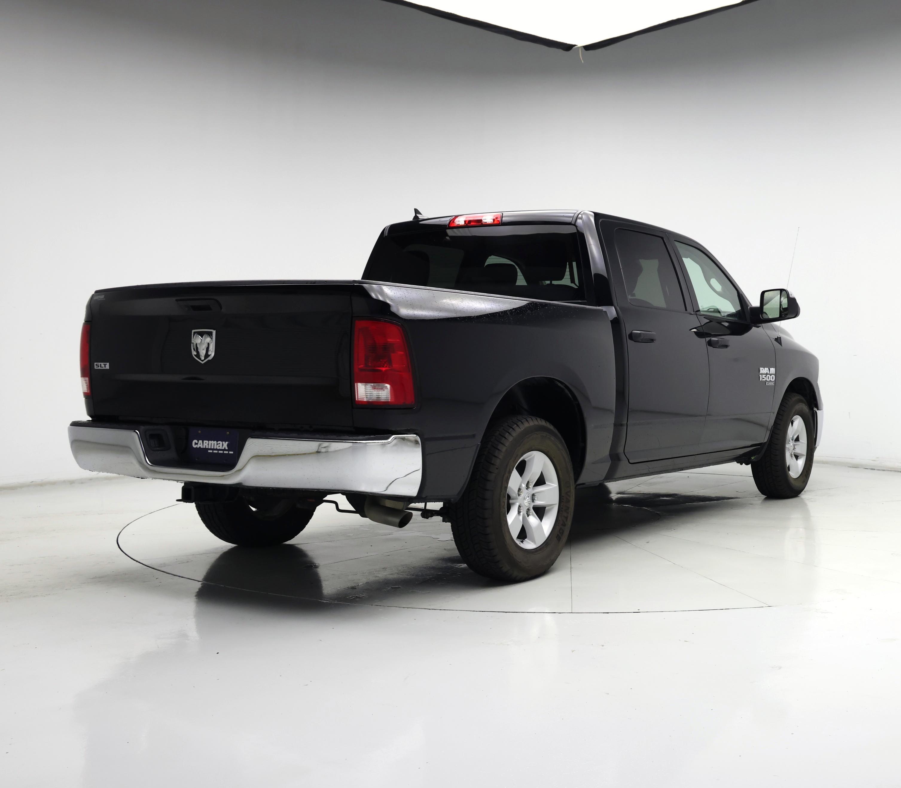 Thumbnail: 2023 RAM 1500 Classic - 8