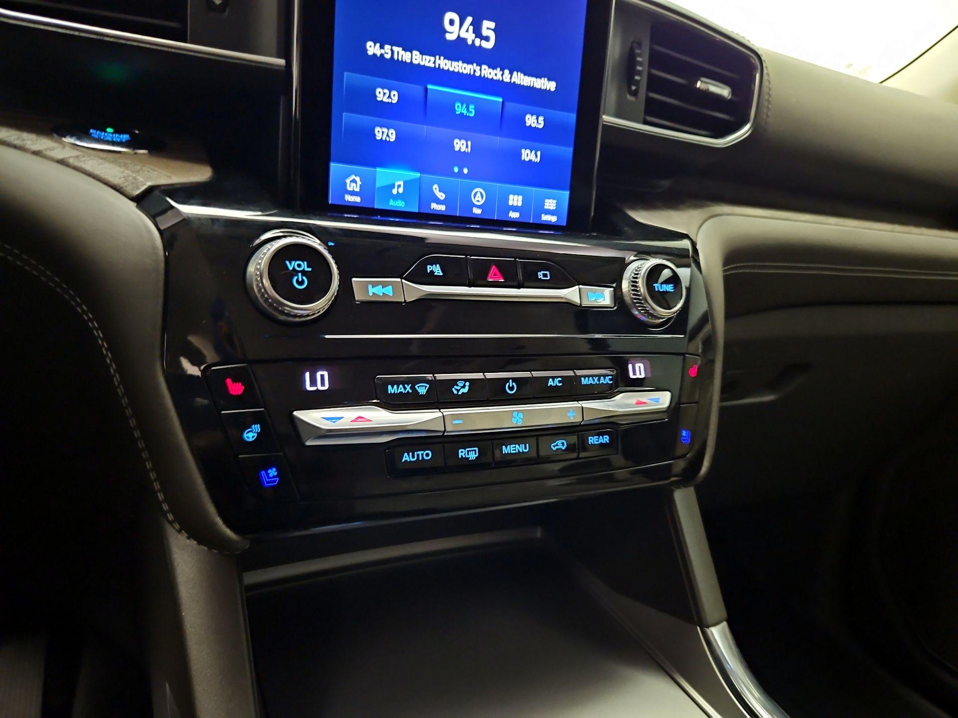 Thumbnail: 2021 Ford Explorer - 16