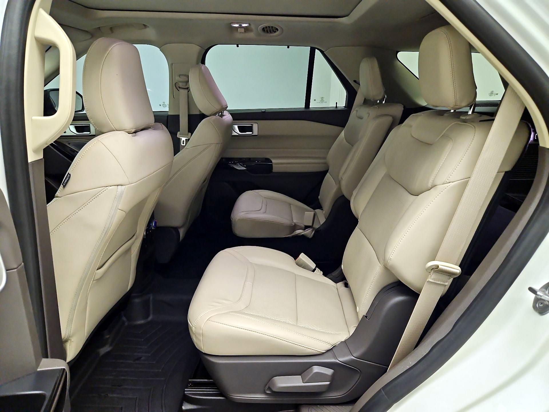 Thumbnail: 2021 Ford Explorer - 18