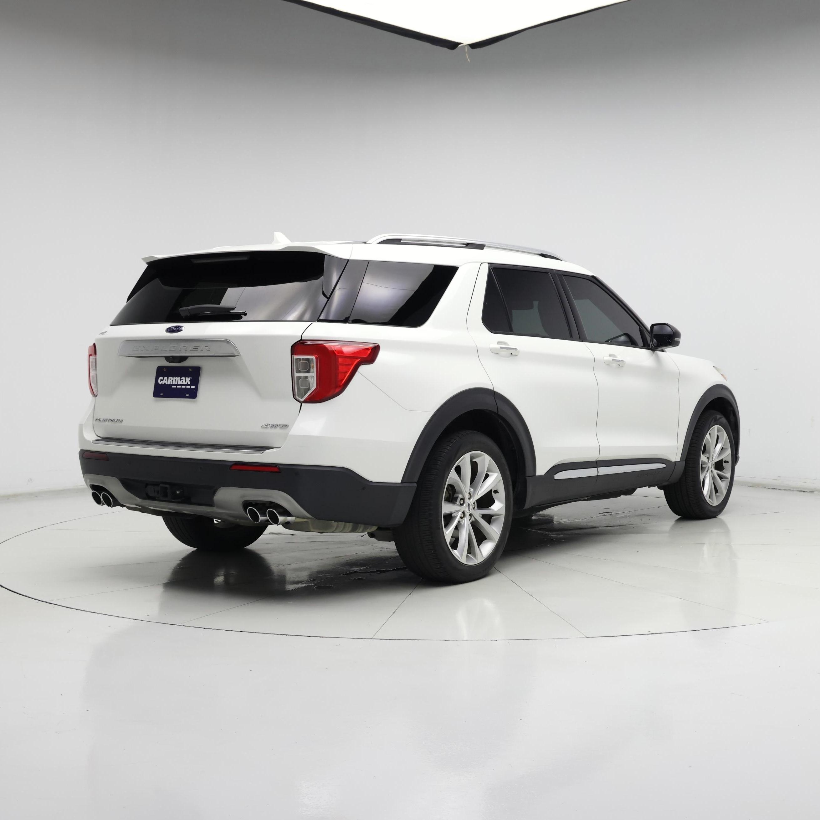 Thumbnail: 2021 Ford Explorer - 8