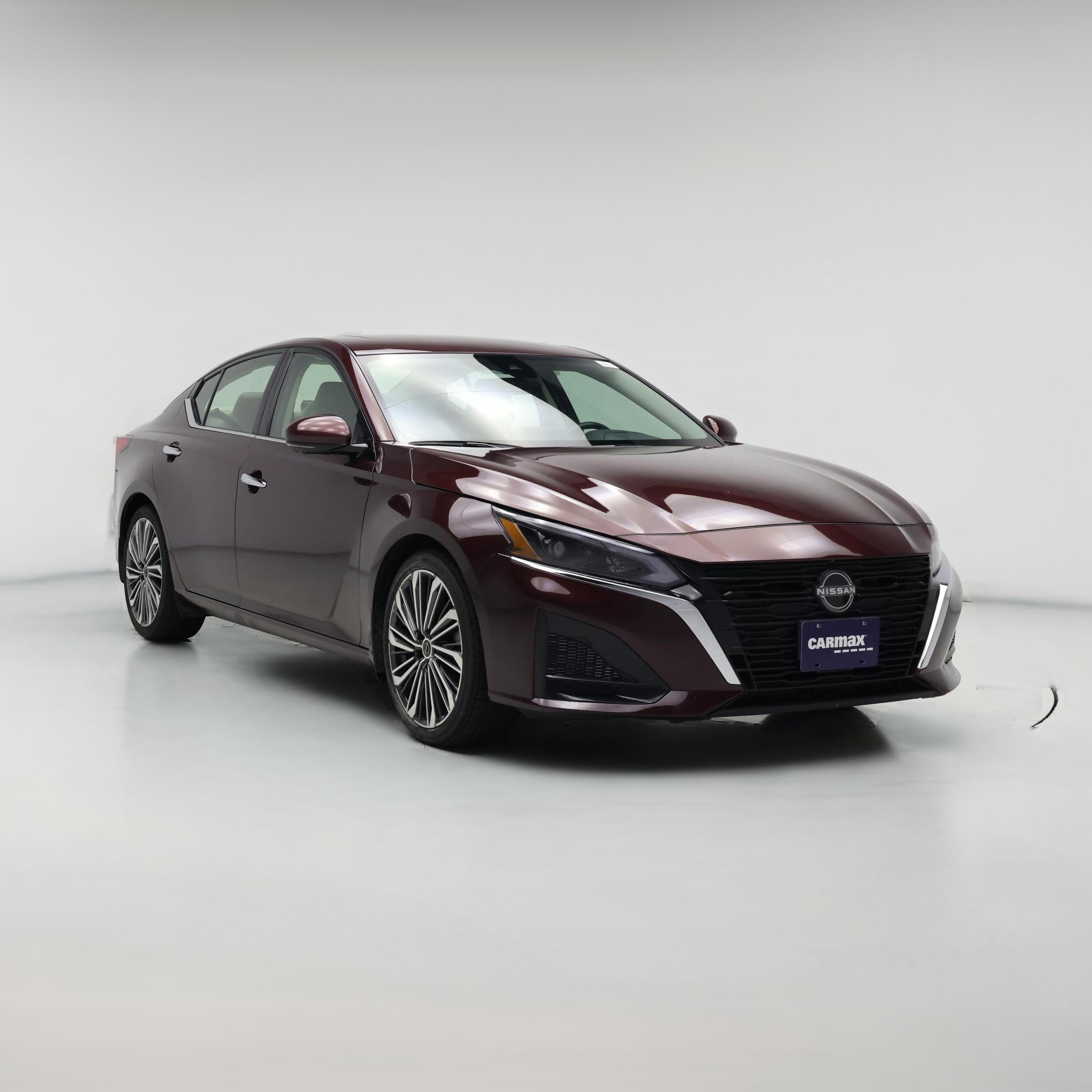 Thumbnail: 2023 Nissan Altima - 1