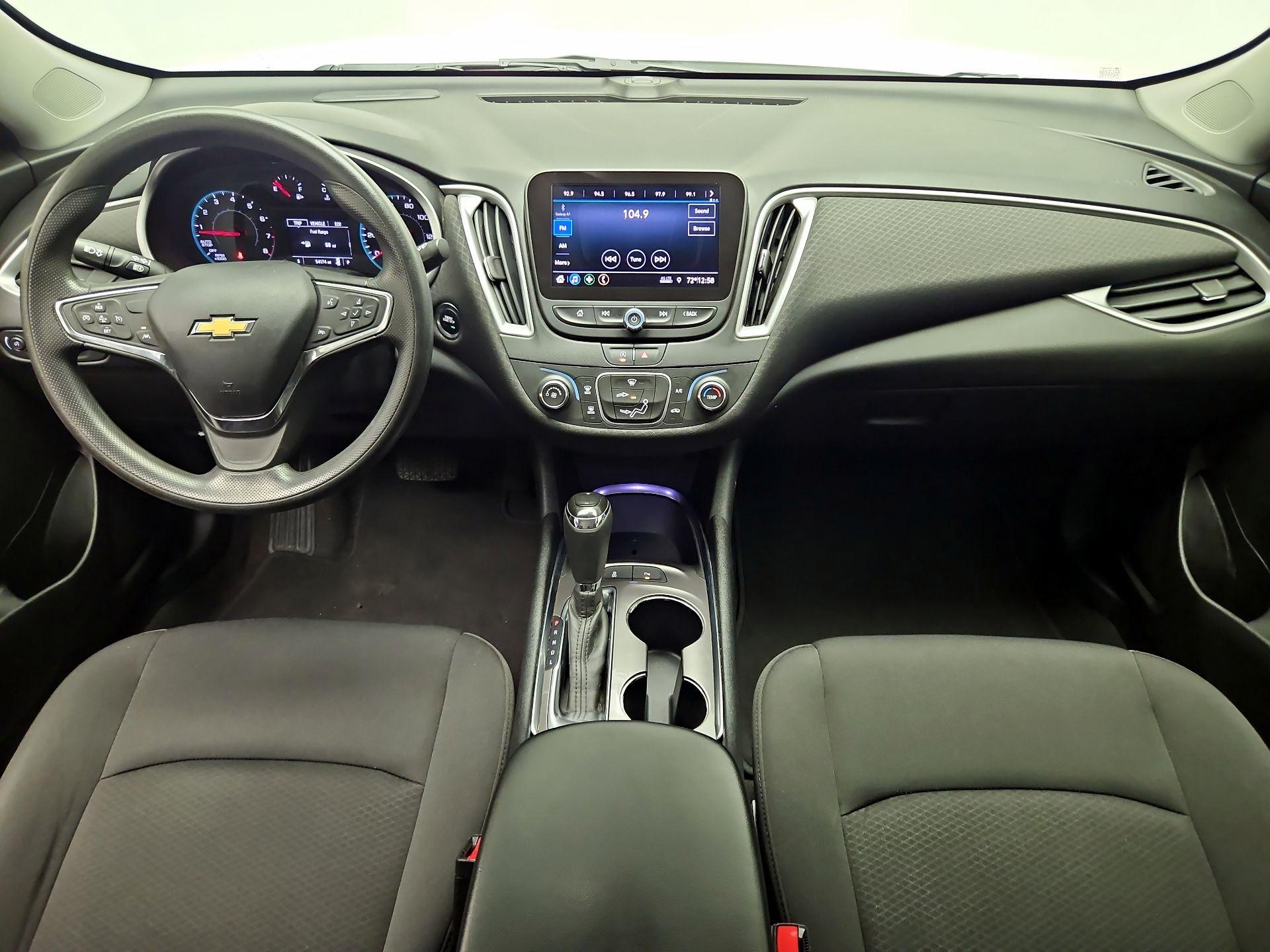 Thumbnail: 2020 Chevrolet Malibu - 9