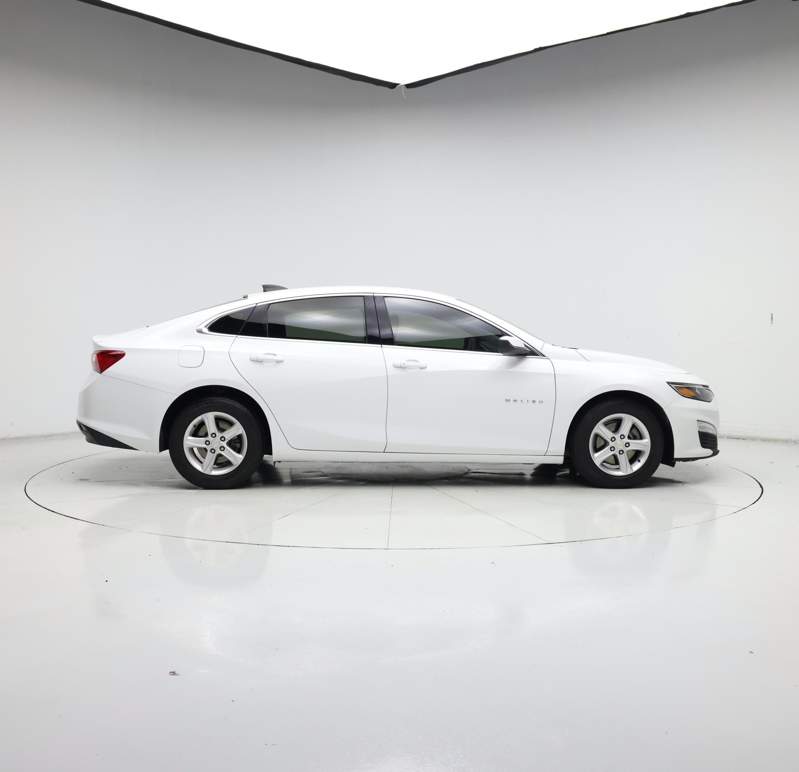 Thumbnail: 2020 Chevrolet Malibu - 7