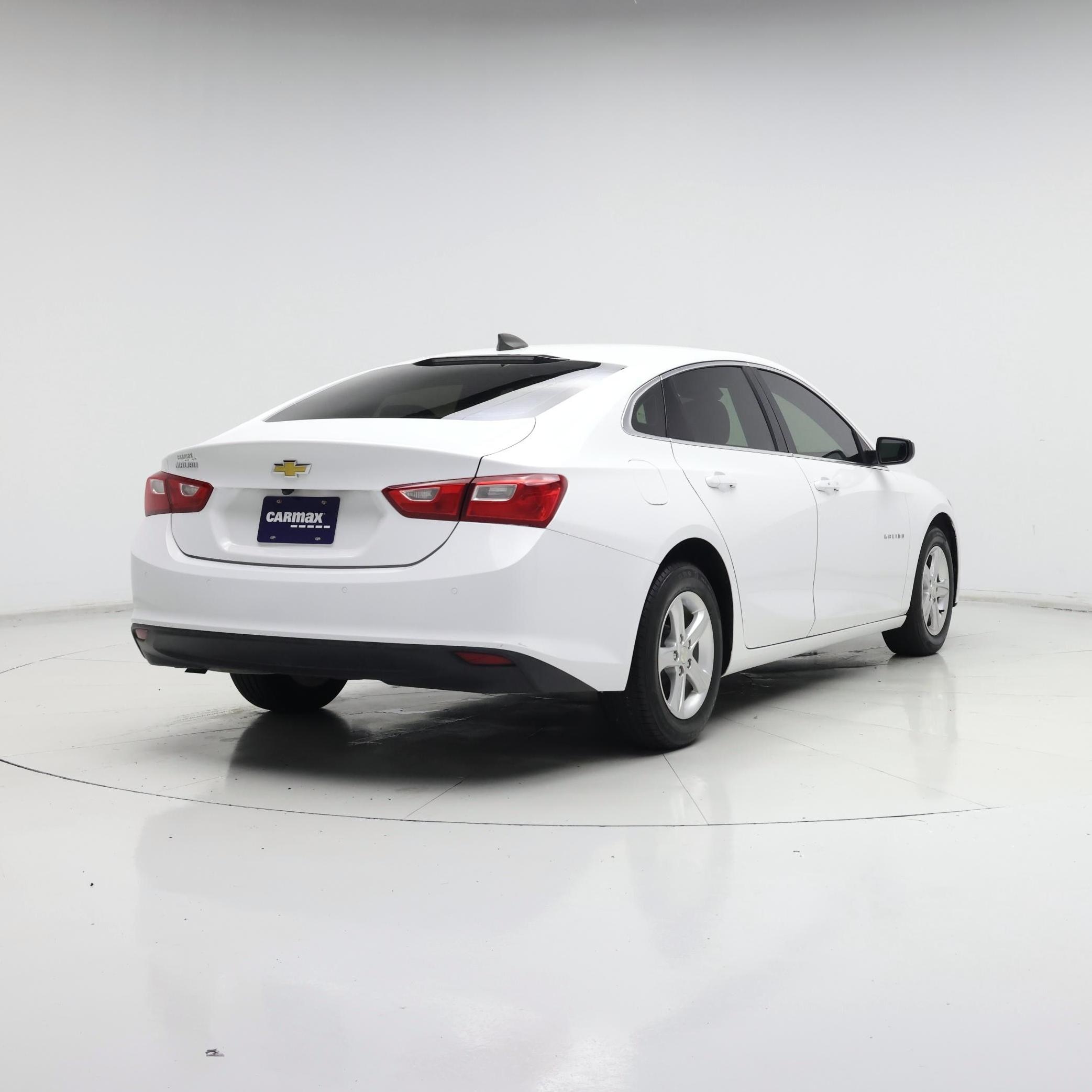 Thumbnail: 2020 Chevrolet Malibu - 8