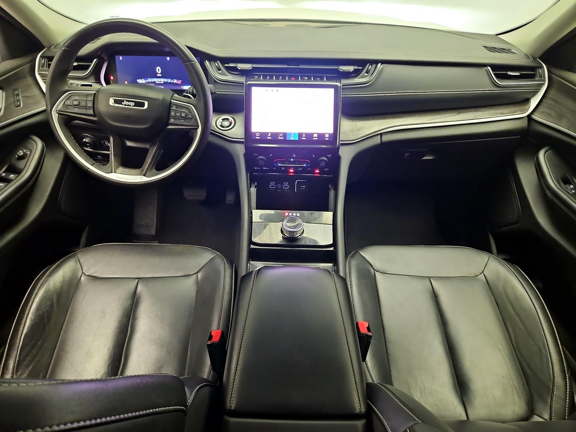 Thumbnail: 2023 Jeep Grand Cherokee - 9