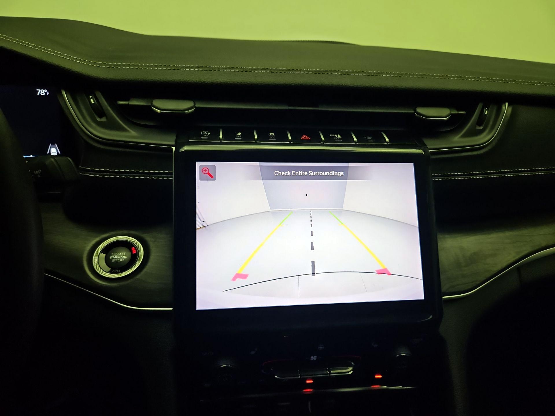 Thumbnail: 2023 Jeep Grand Cherokee - 14