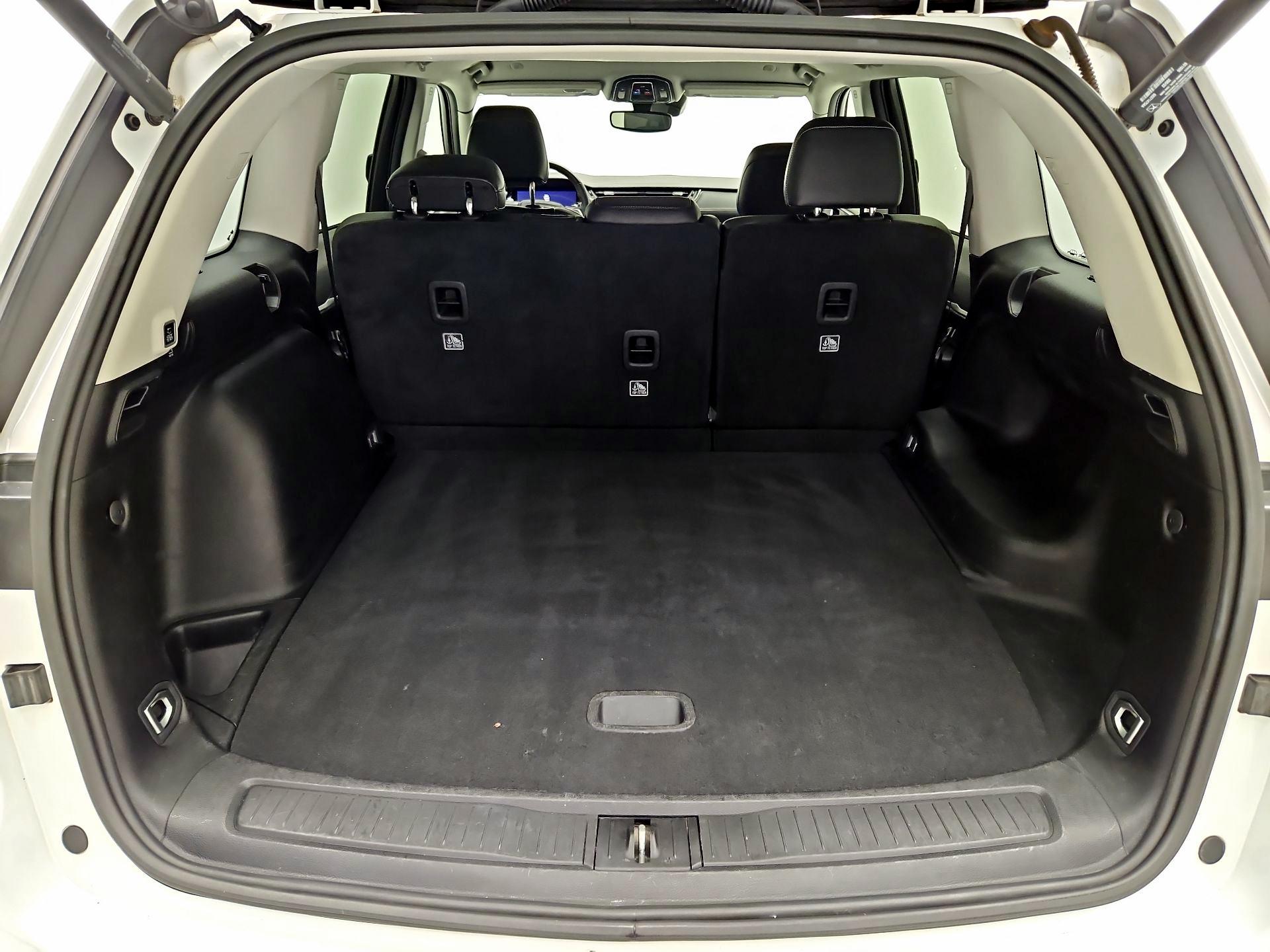 Thumbnail: 2023 Jeep Grand Cherokee - 19