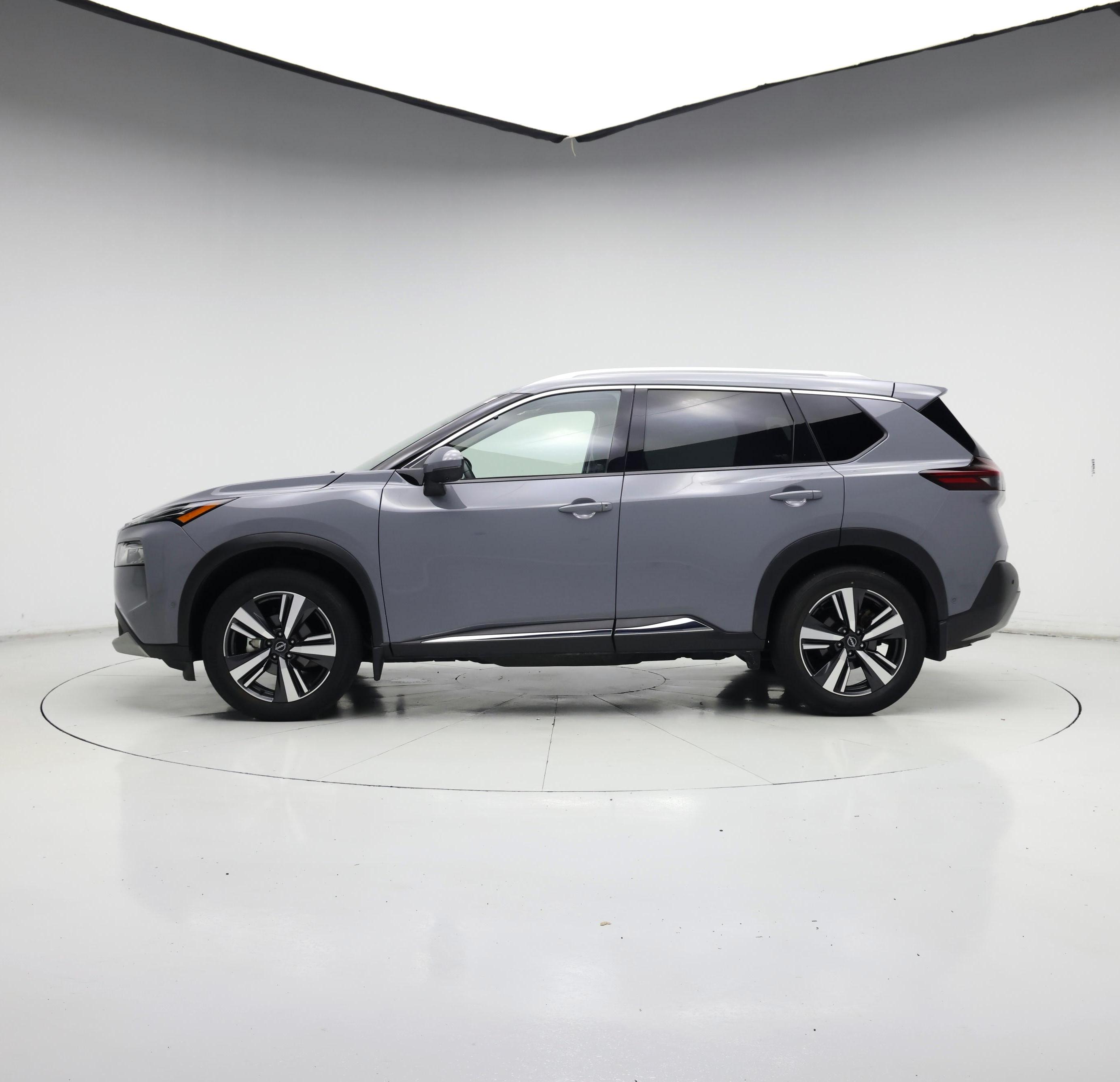 Thumbnail: 2022 Nissan Rogue - 3
