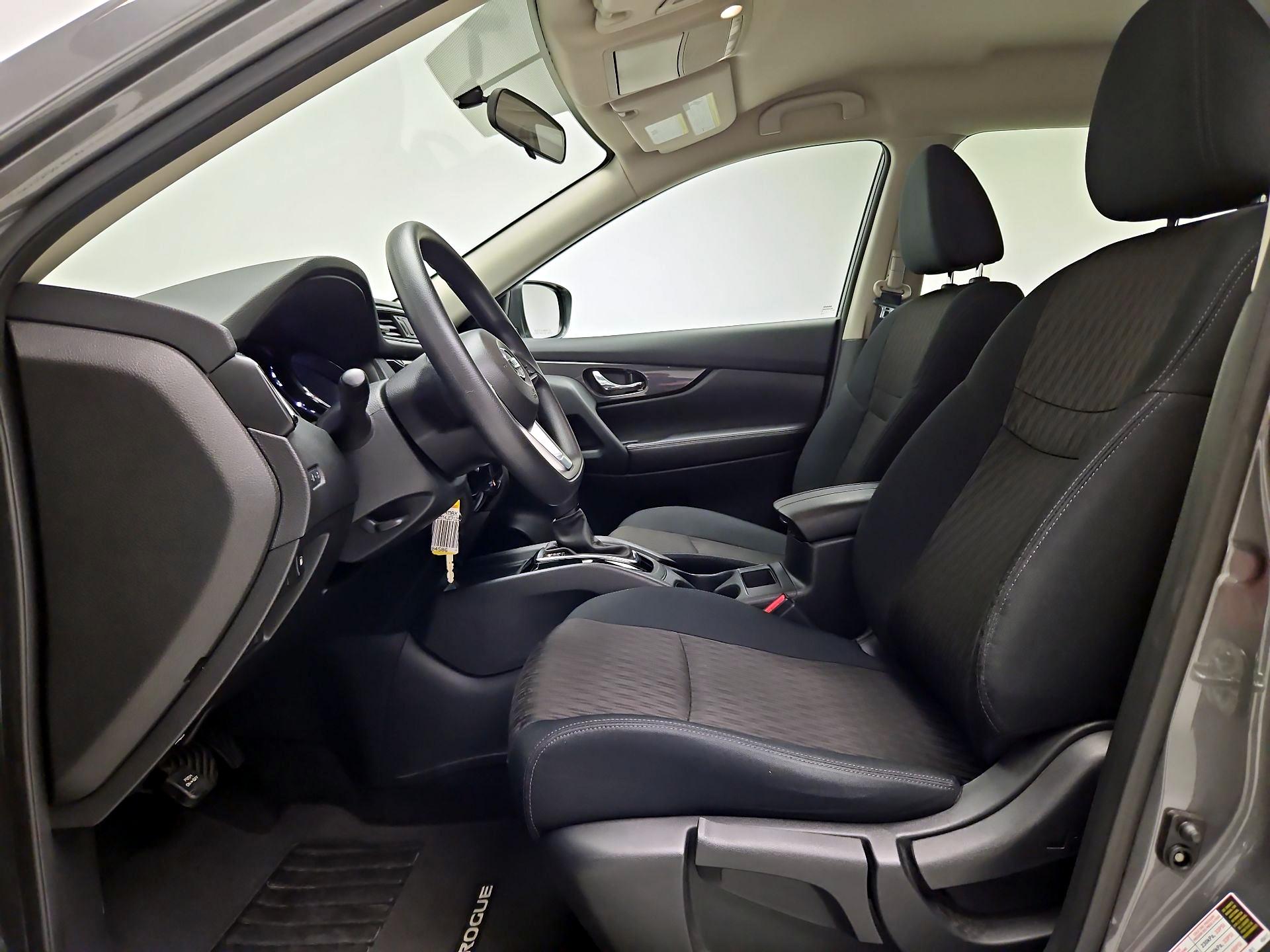 Thumbnail: 2018 Nissan Rogue - 11