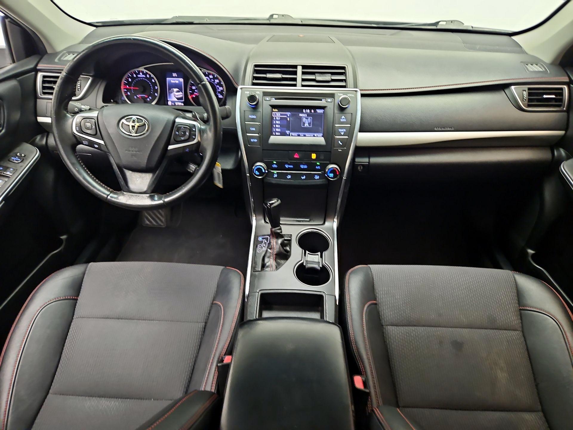 Thumbnail: 2017 Toyota Camry - 9