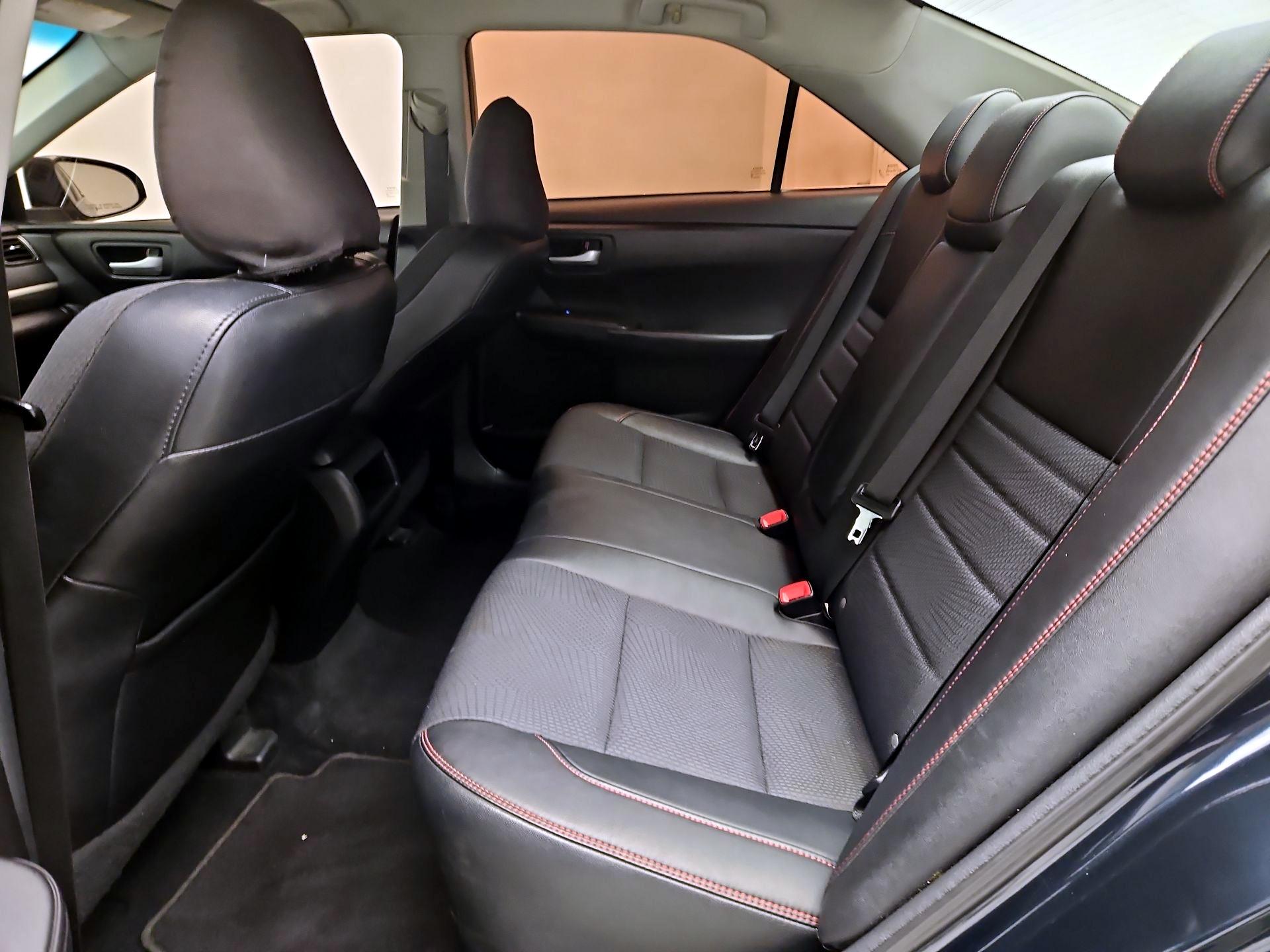Thumbnail: 2017 Toyota Camry - 17