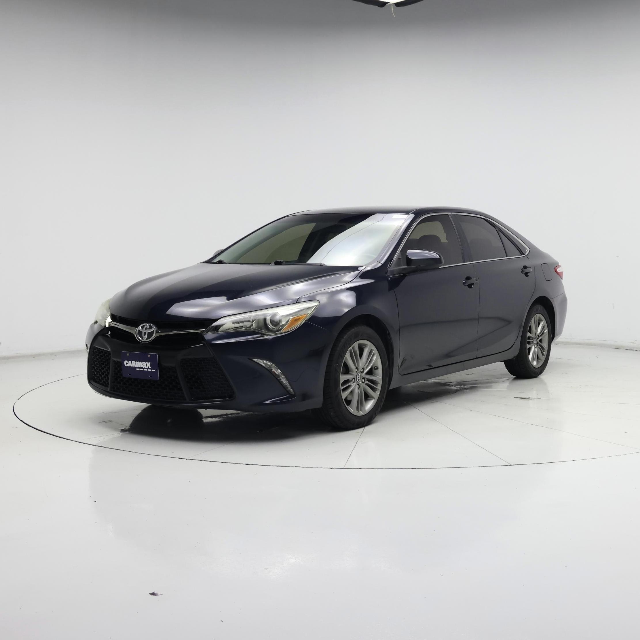 Thumbnail: 2017 Toyota Camry - 4