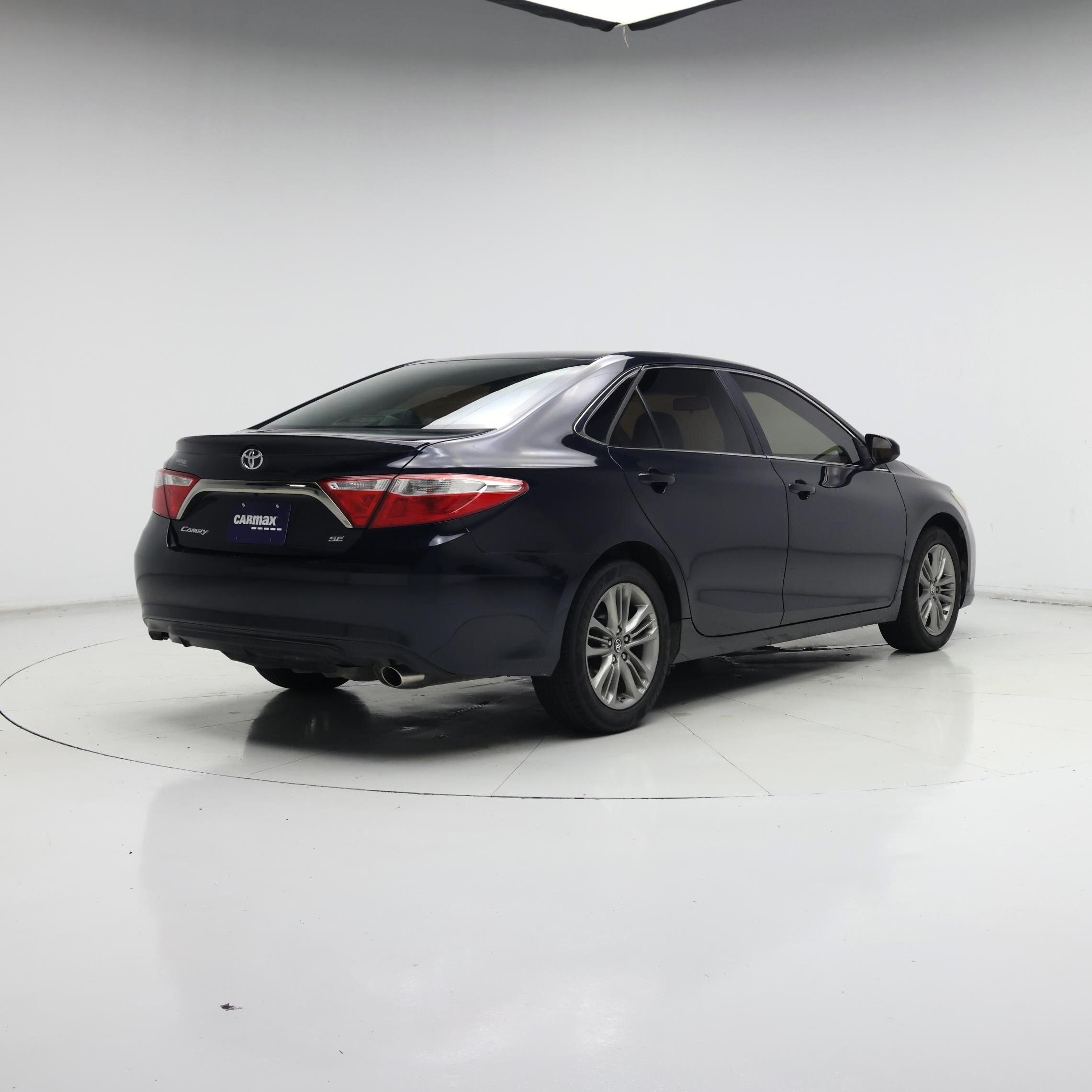 Thumbnail: 2017 Toyota Camry - 8