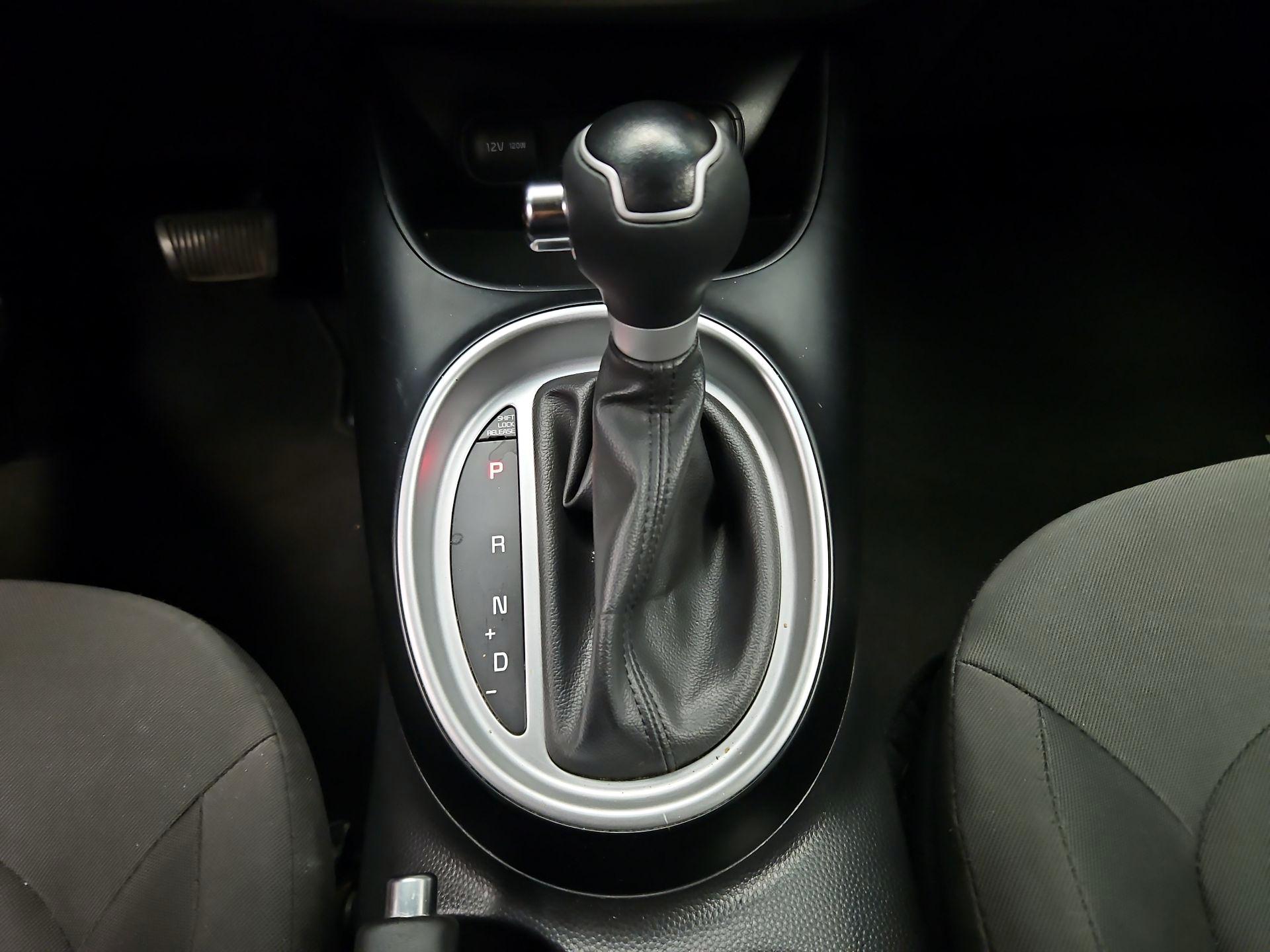 Thumbnail: 2014 Kia Soul - 16