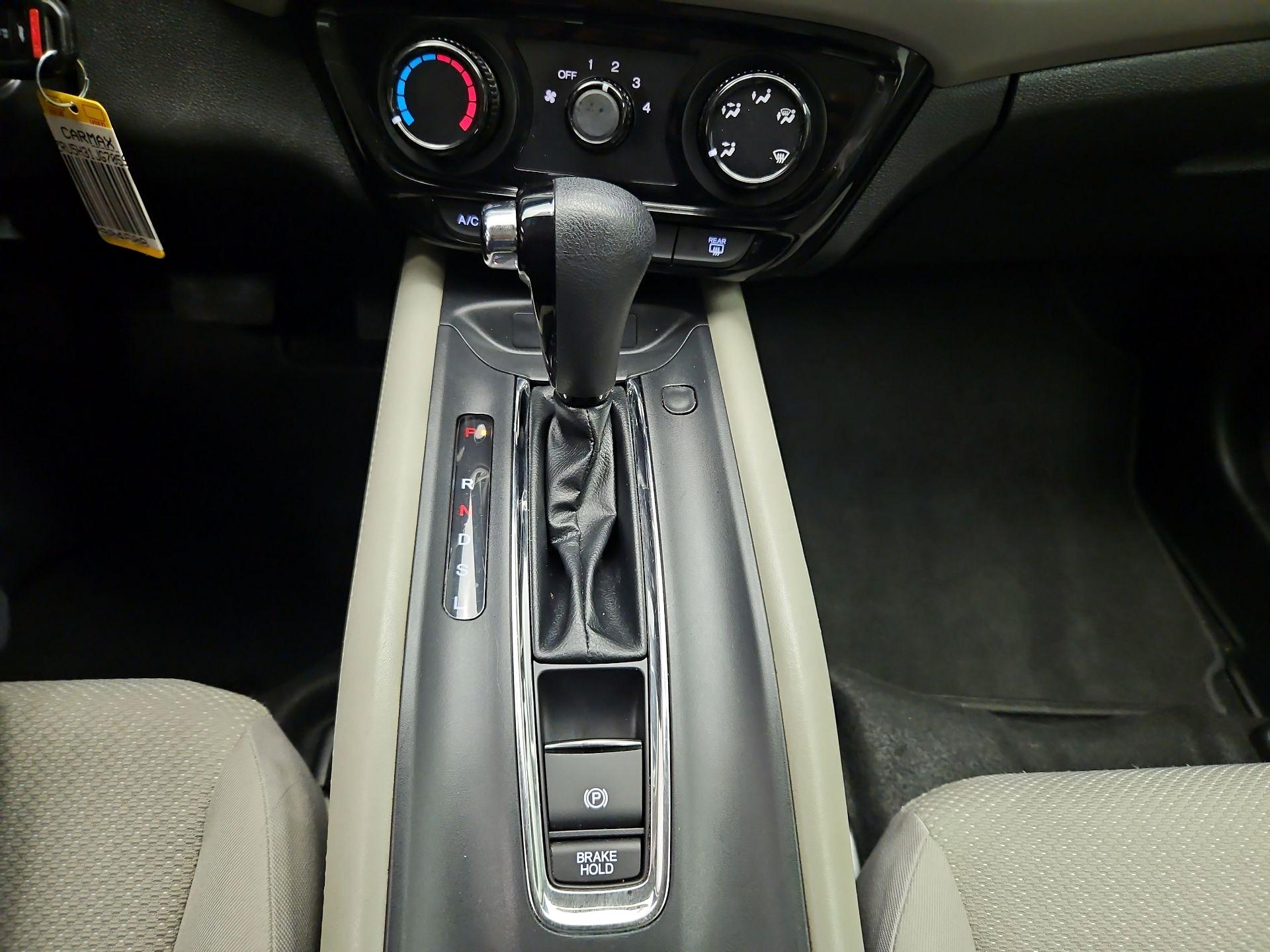 Thumbnail: 2018 Honda HR-V - 16