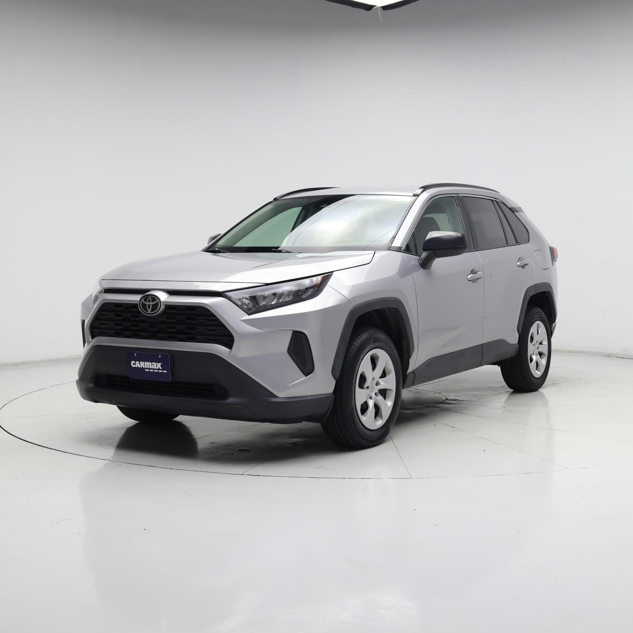 Thumbnail: 2020 Toyota RAV4 - 4