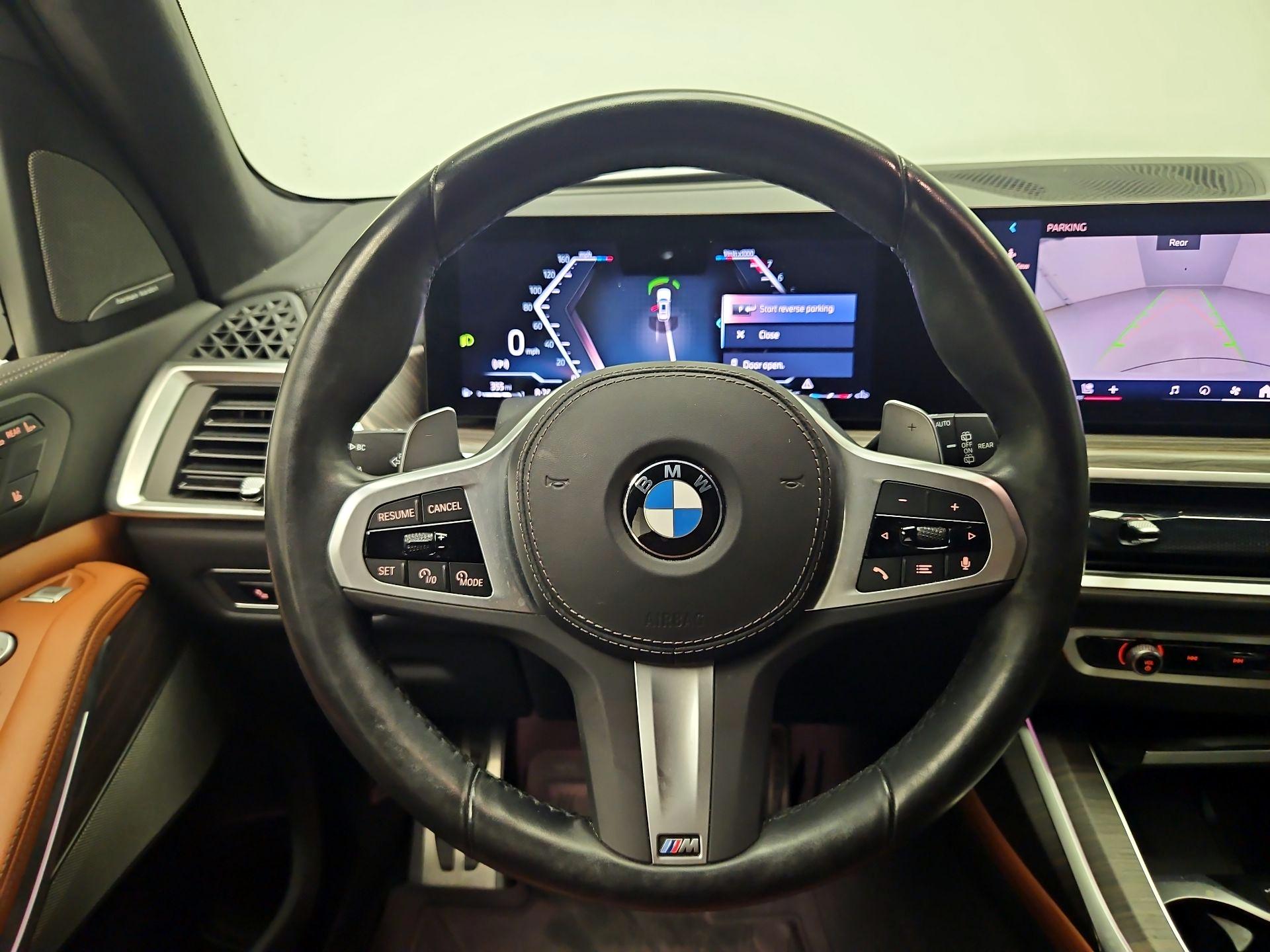 Thumbnail: 2024 BMW X7 - 10