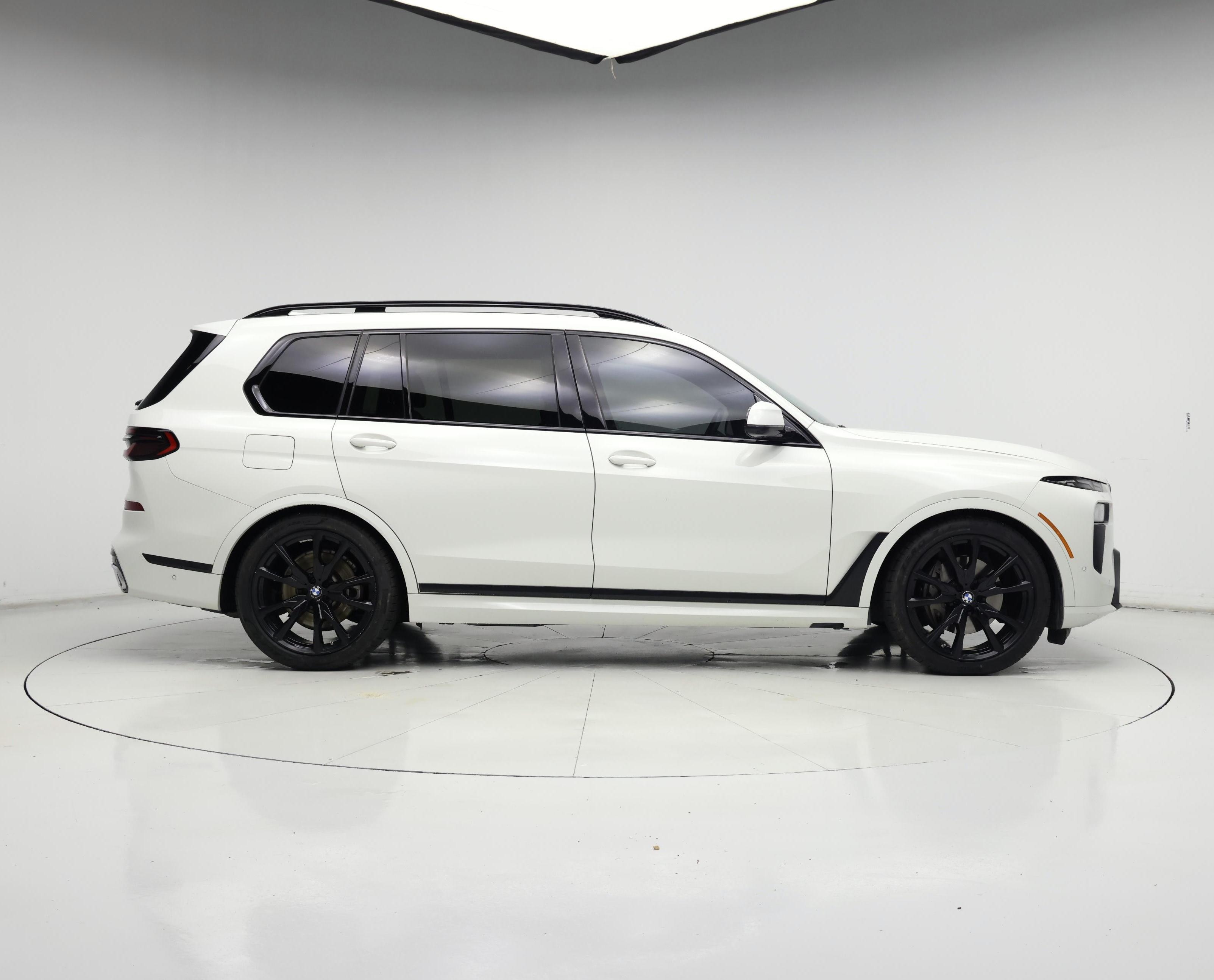 Thumbnail: 2024 BMW X7 - 7