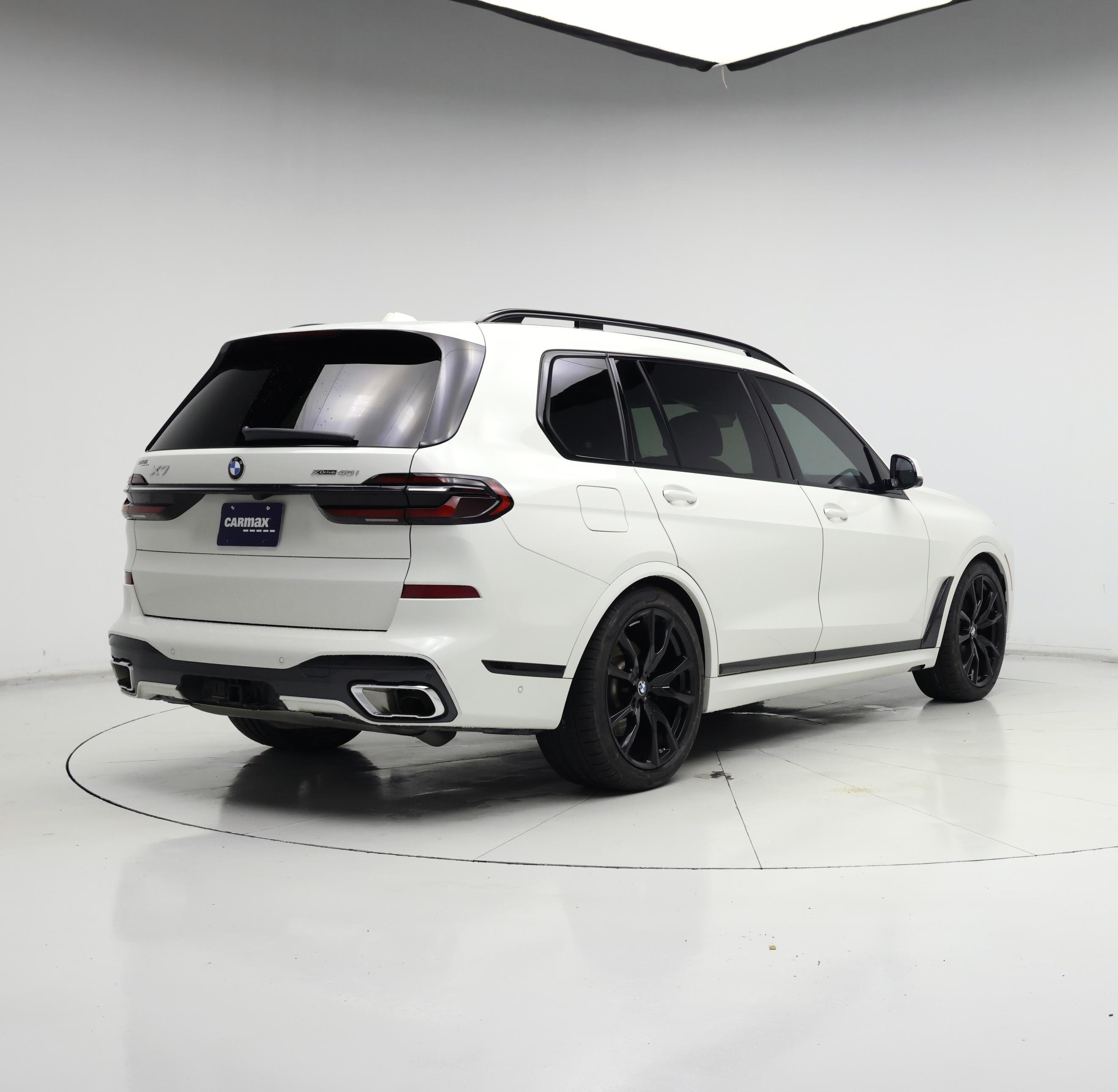 Thumbnail: 2024 BMW X7 - 8