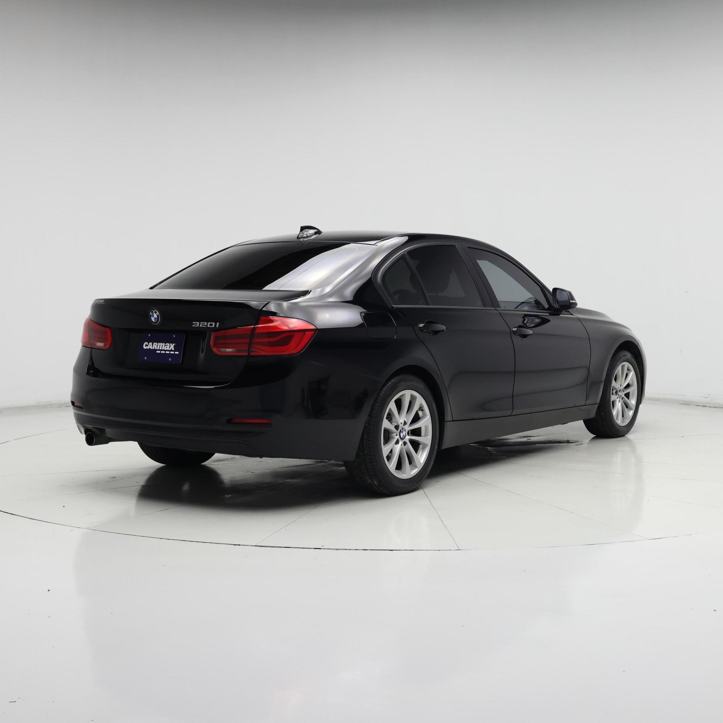 Thumbnail: 2017 BMW 3 Series - 8