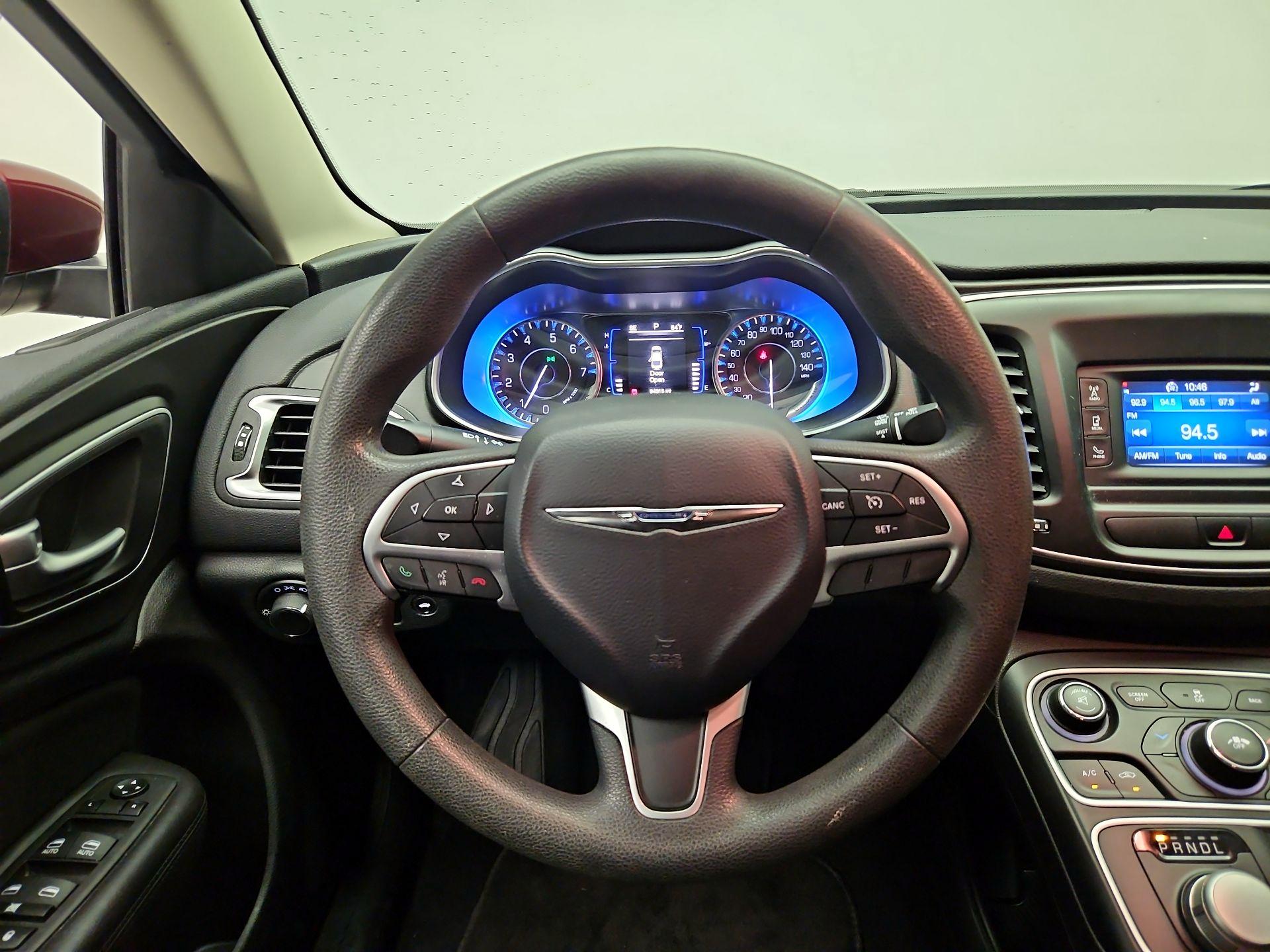 Thumbnail: 2015 Chrysler 200 - 10
