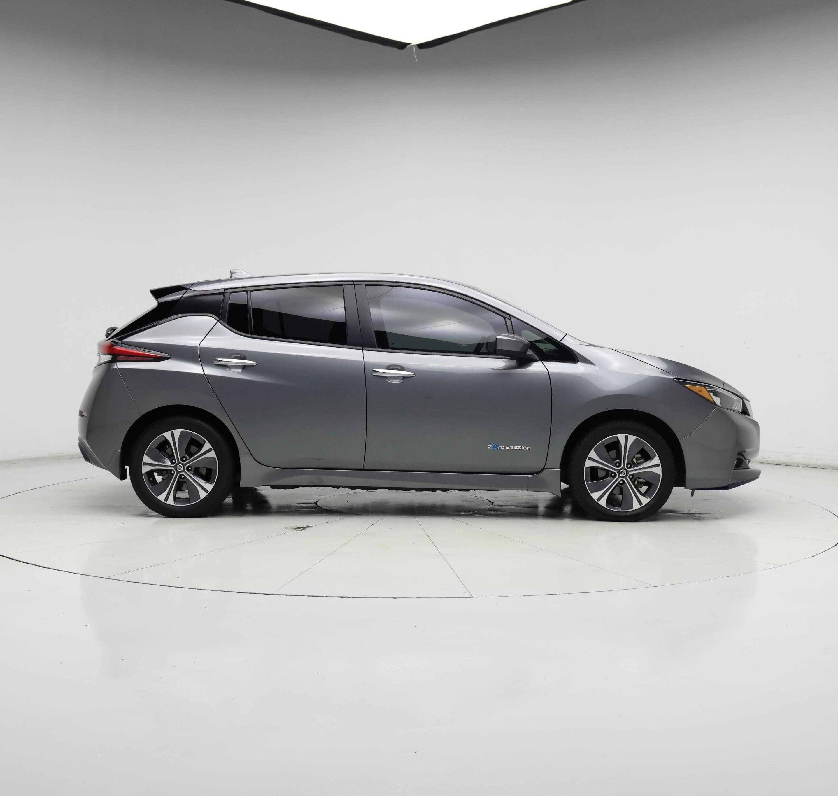 Thumbnail: 2019 Nissan Leaf - 7