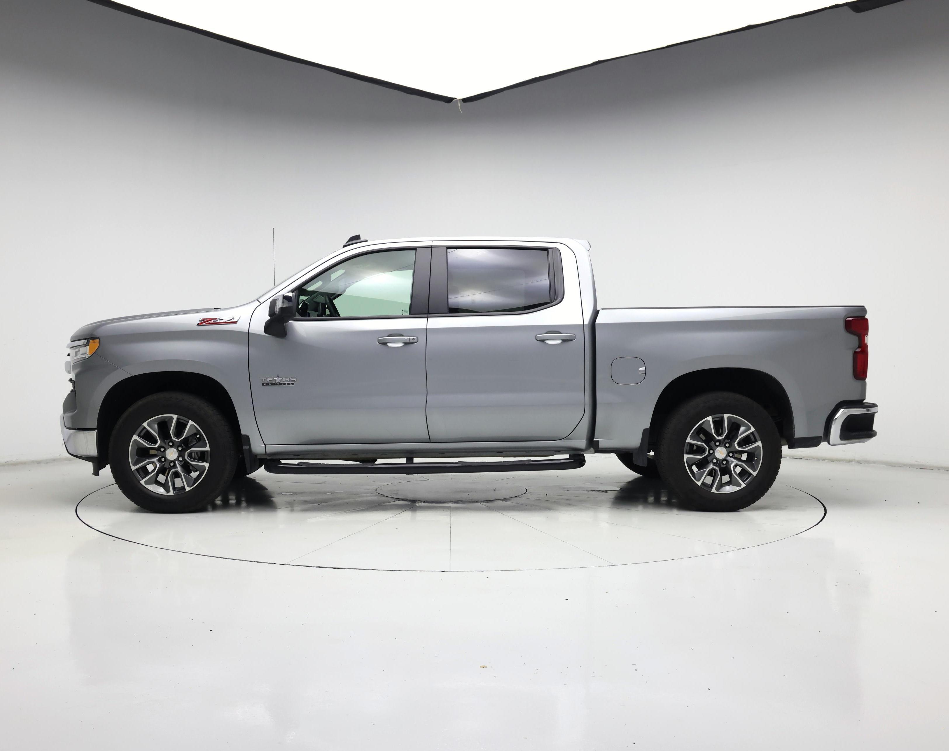 Thumbnail: 2024 Chevrolet Silverado 1500 - 3