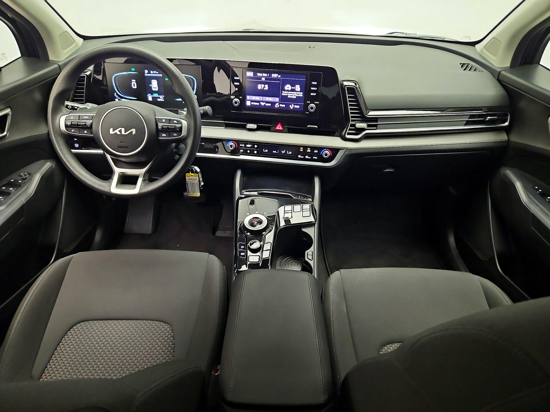 Thumbnail: 2023 Kia Sportage - 9